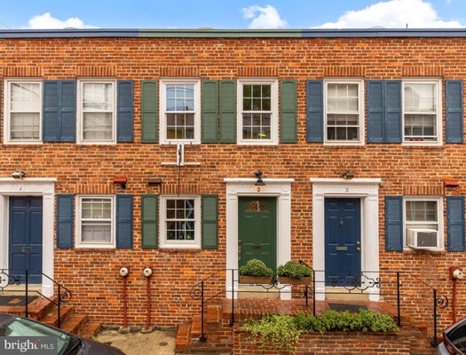 2 BROWNS CT SE, WASHINGTON, DC 20003 - Image be720f4e6cc8f1f6de72a1b0c75884fe/120540380