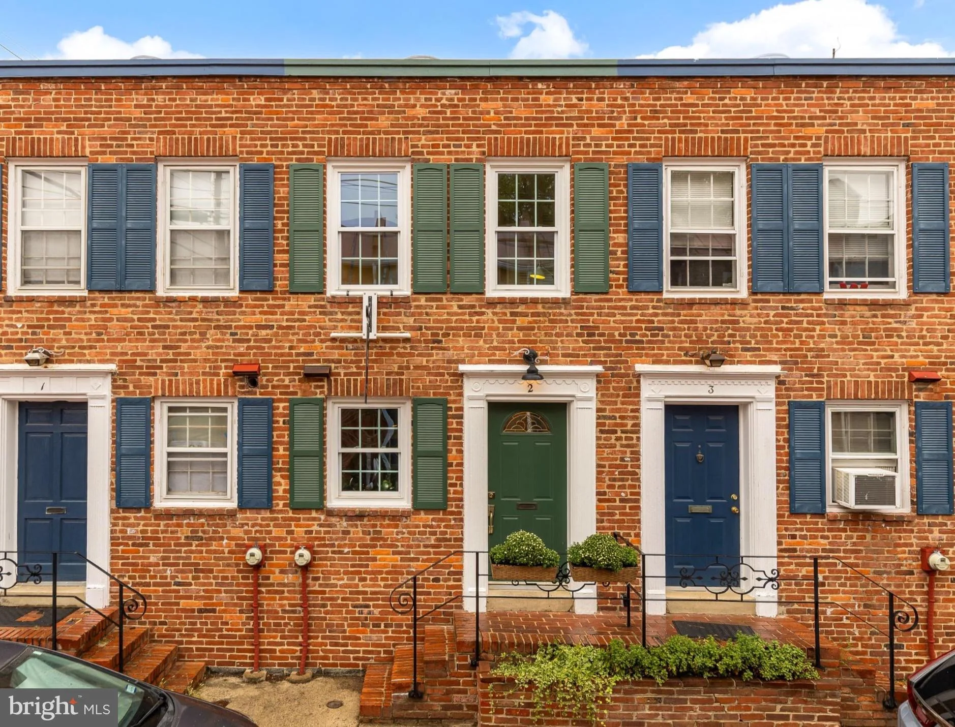 2 Browns Court SE, Washington, DC 20003