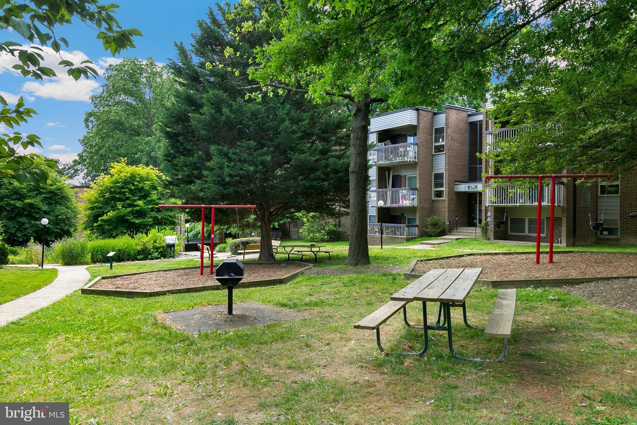 GLENWAYE GARDENS - Residential