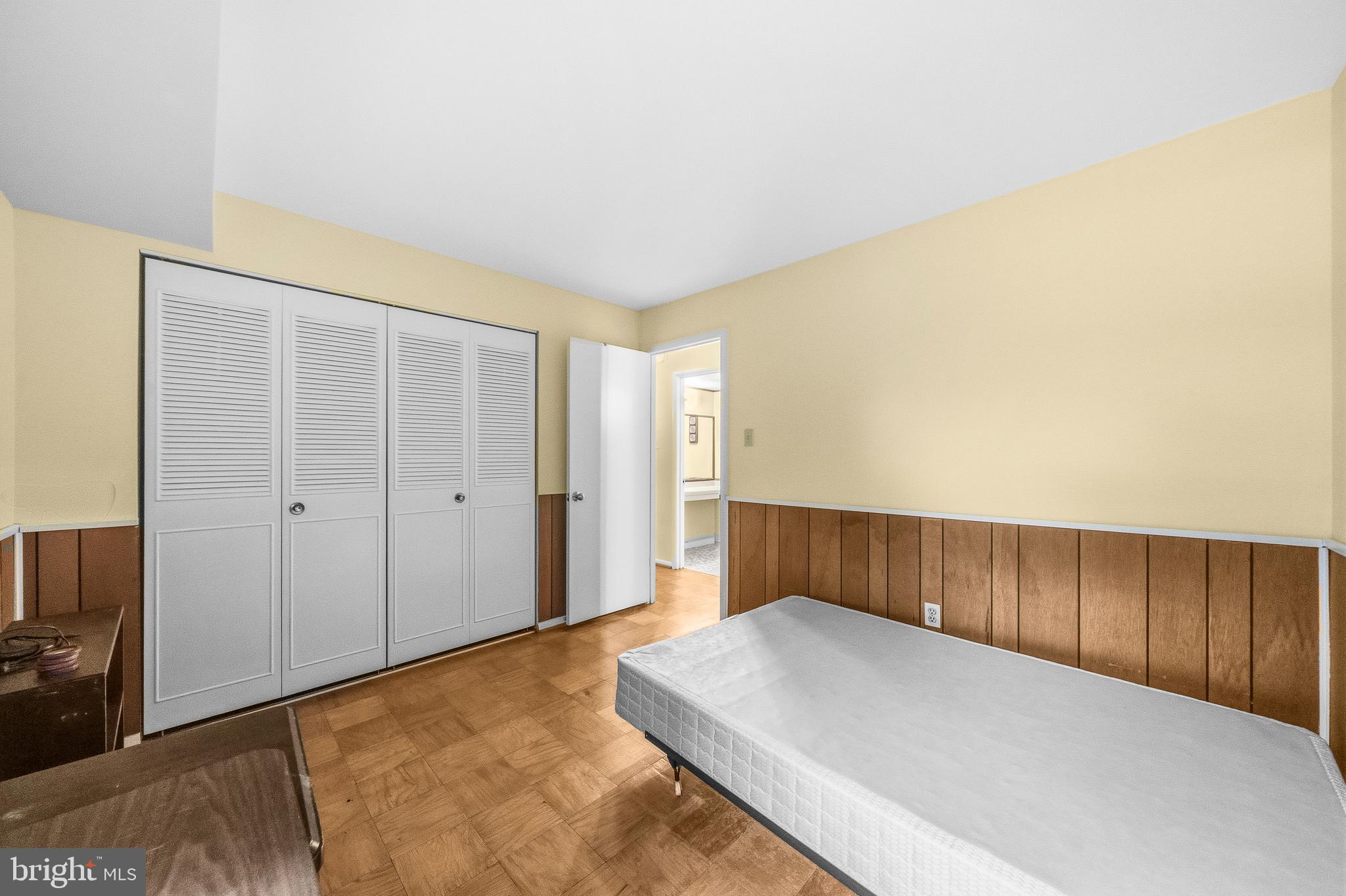 GLENWAYE GARDENS - Residential