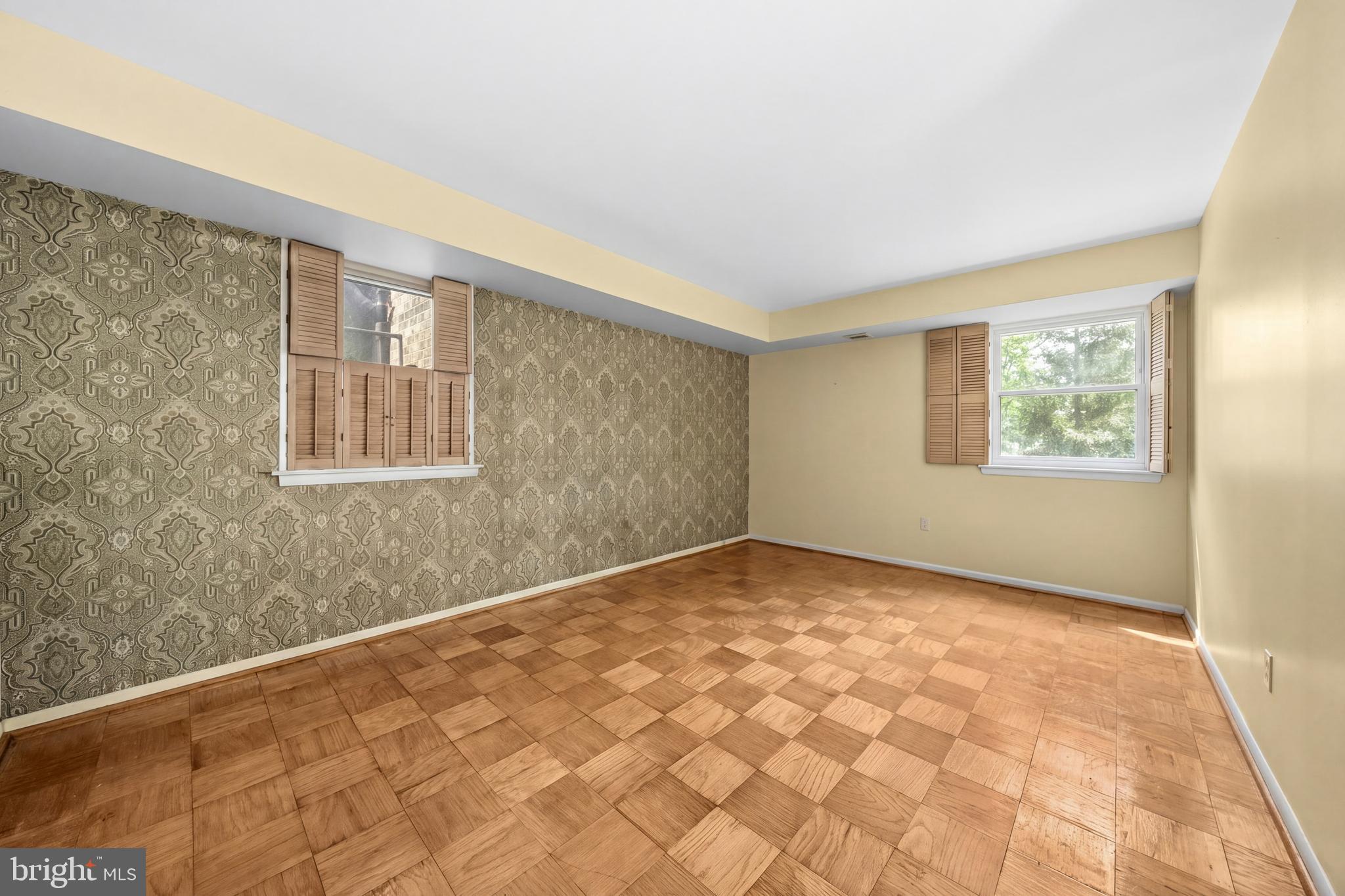 GLENWAYE GARDENS - Residential