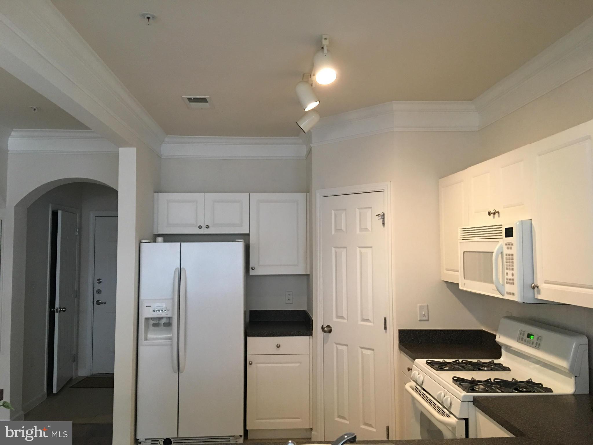 WESTCHESTER AT STRATFORD - Residential