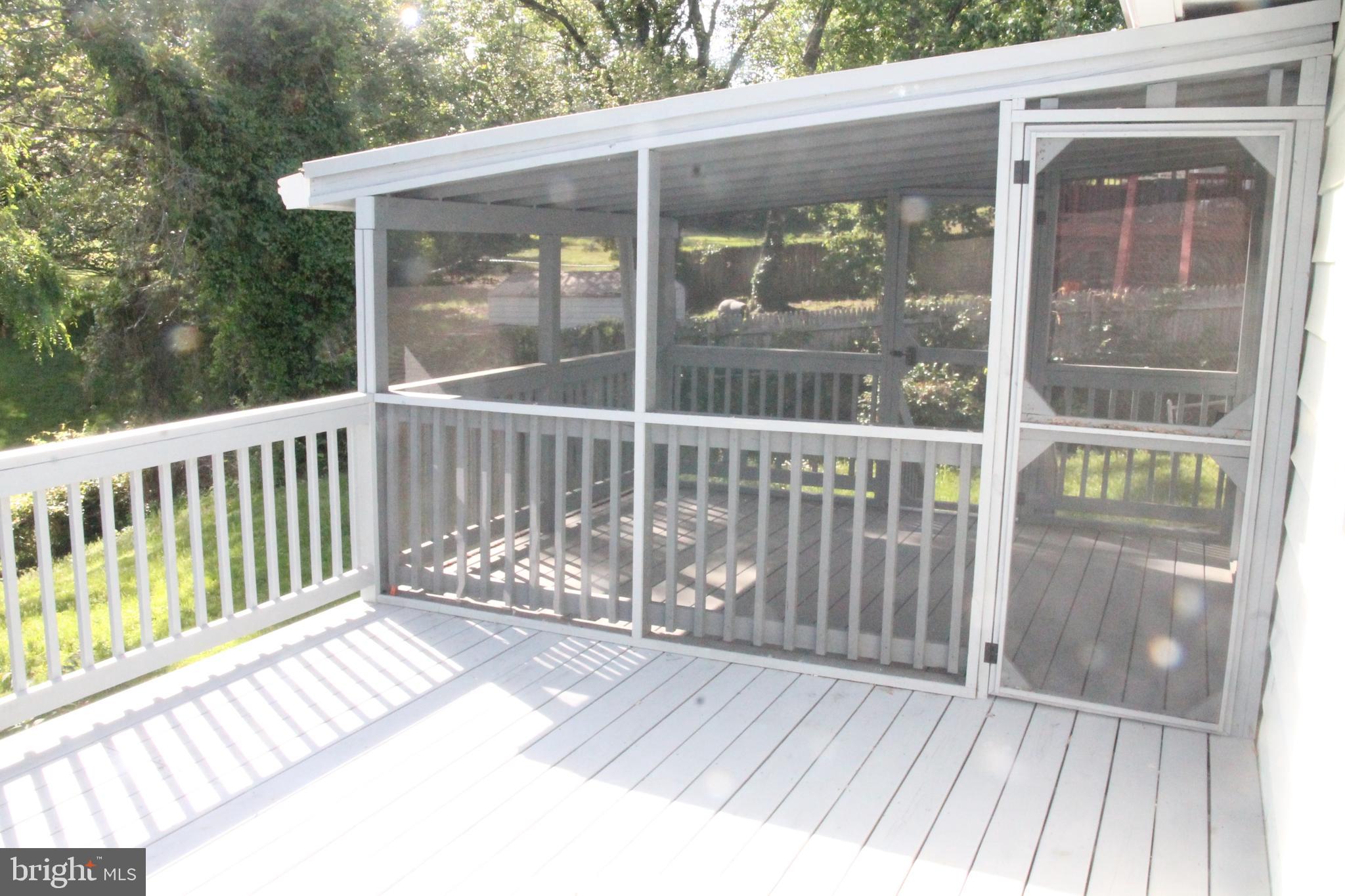 MURRAY HILL - Residential