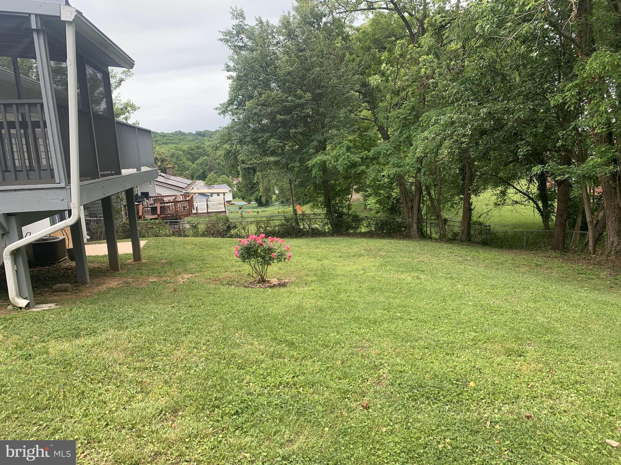 MURRAY HILL - Residential