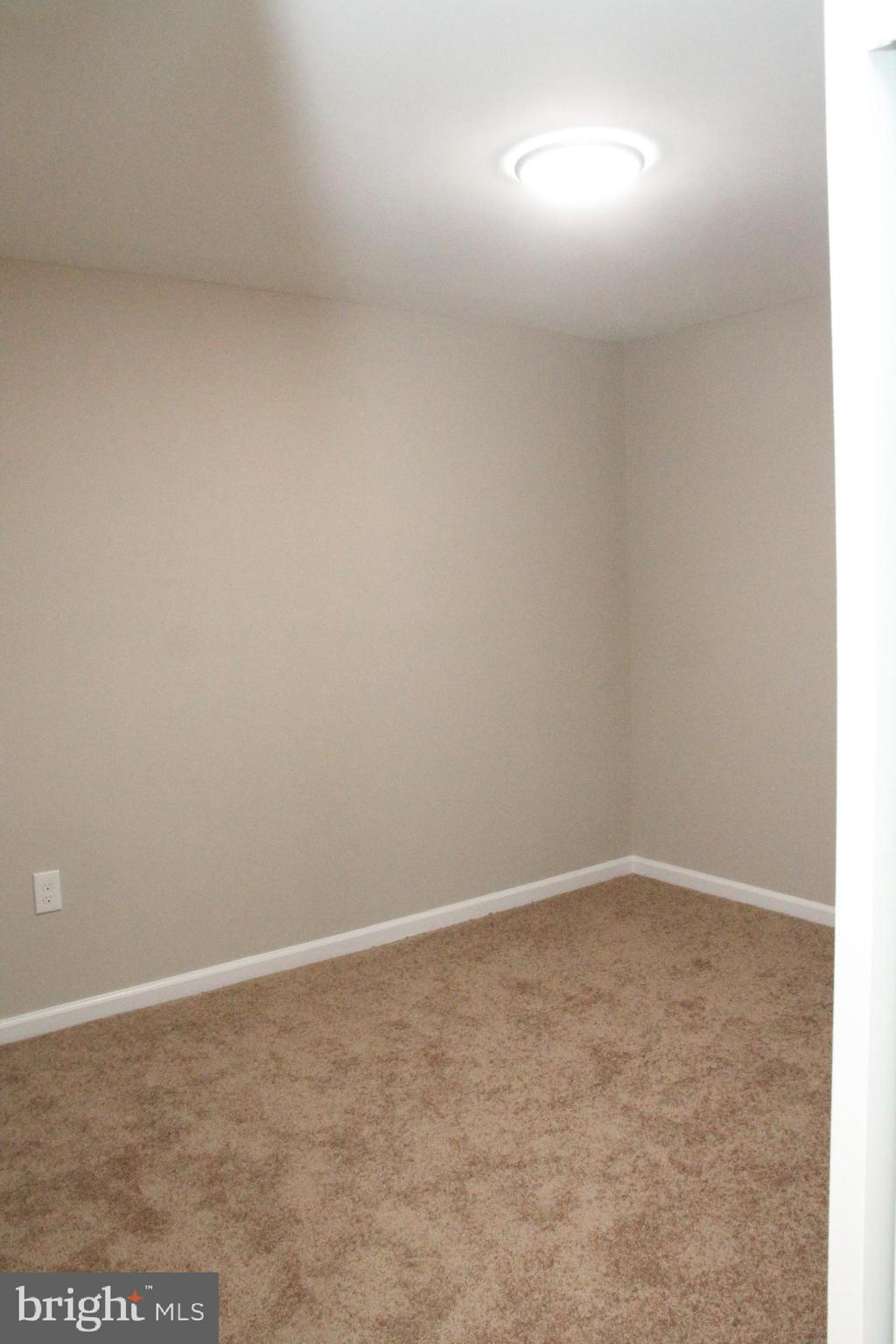 MURRAY HILL - Residential