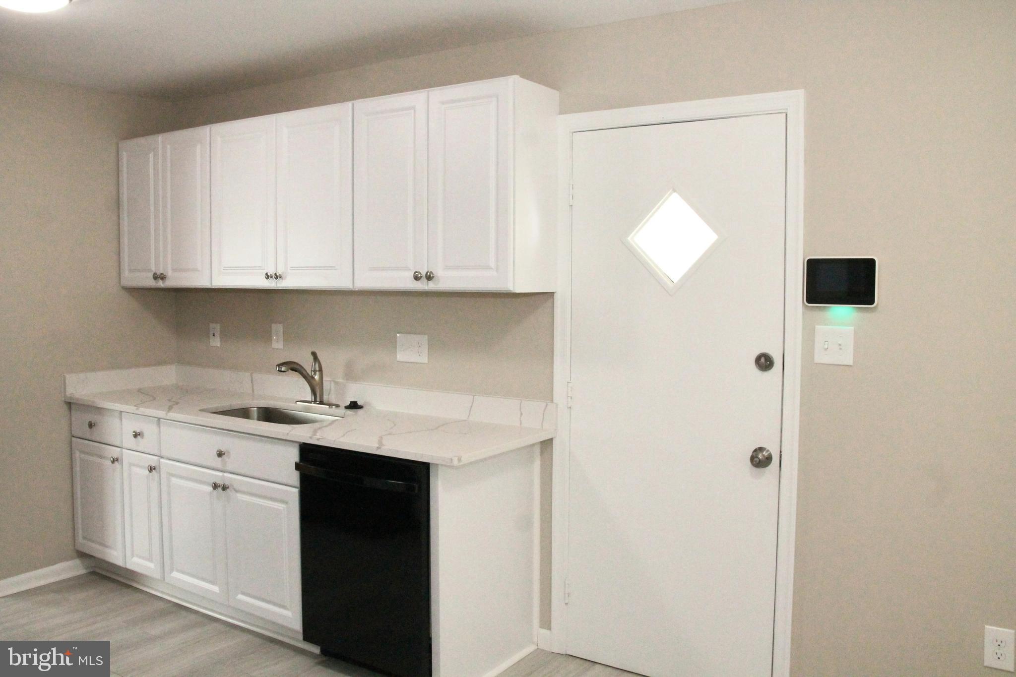 MURRAY HILL - Residential