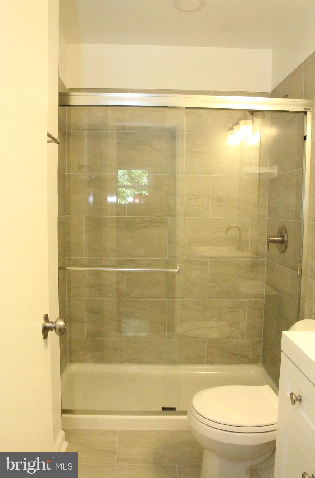 MURRAY HILL - Residential