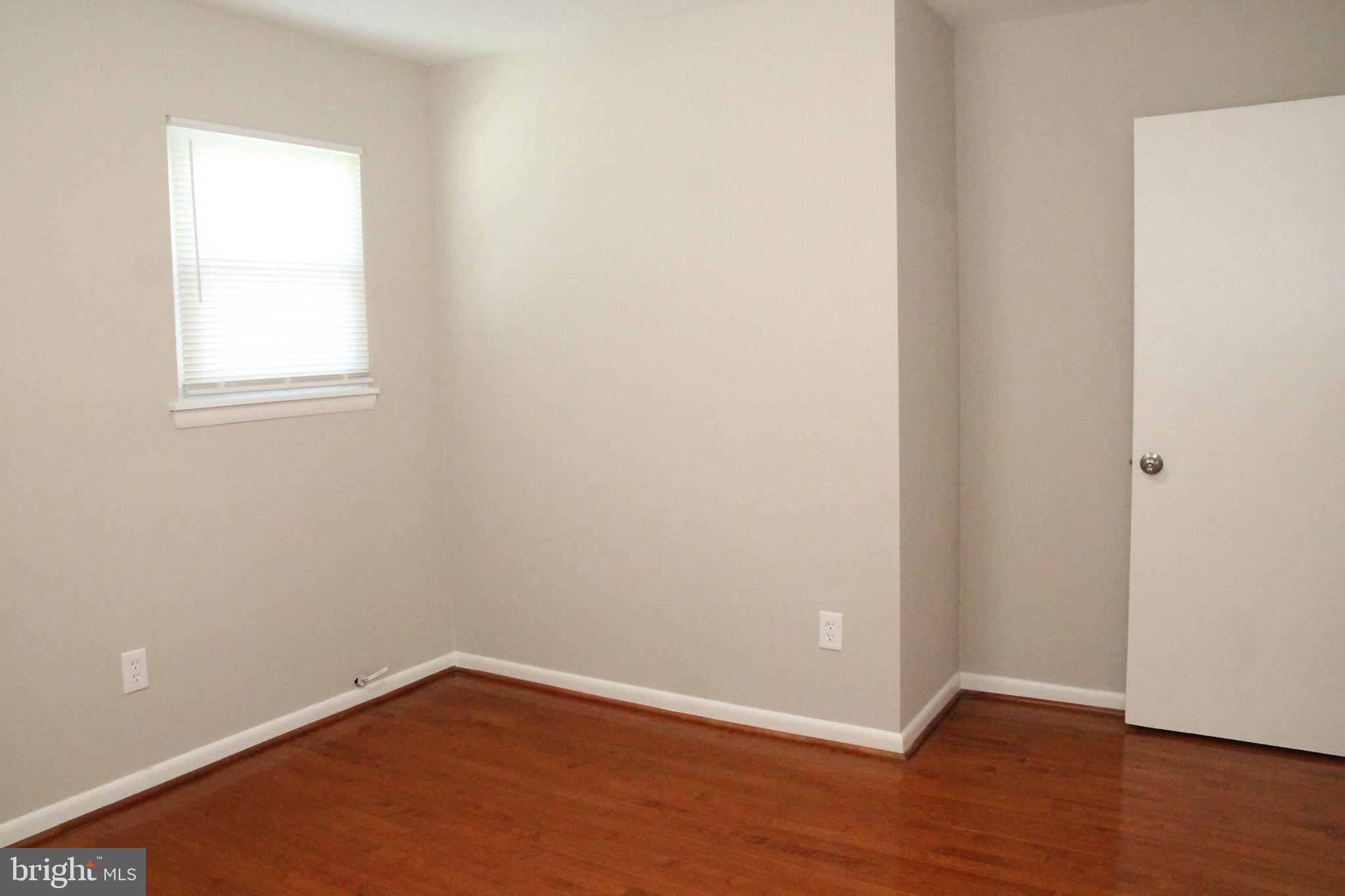 MURRAY HILL - Residential