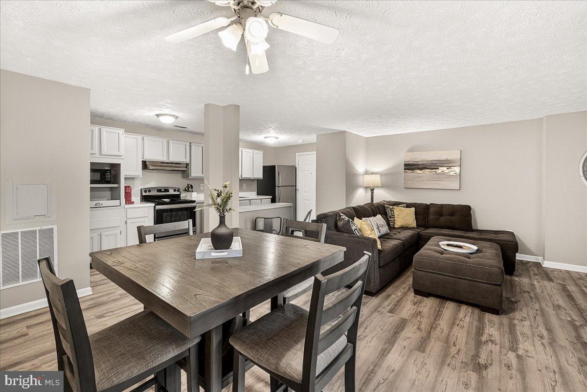 OLD FARM STATION - Residential