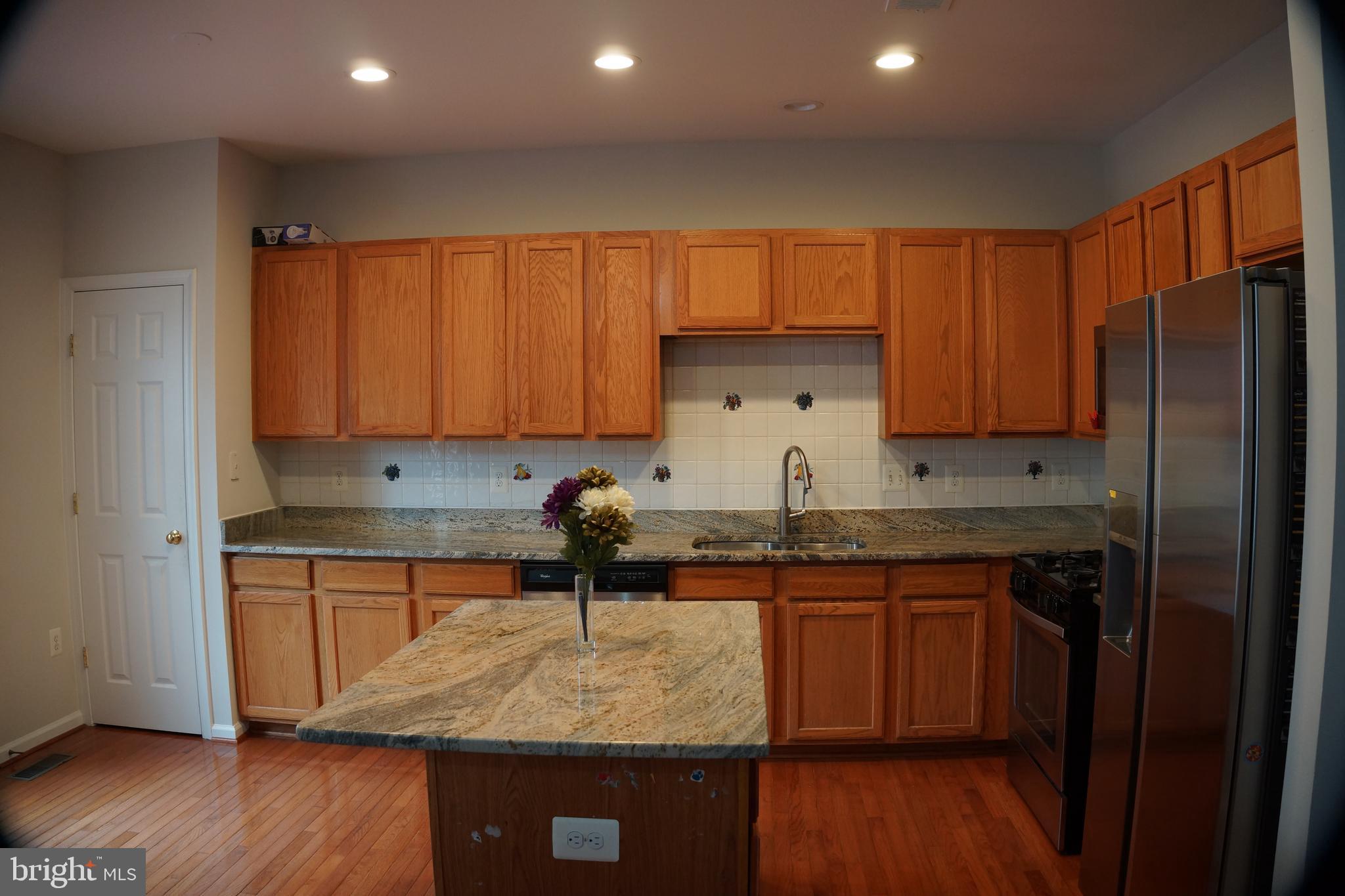 SOUTH RIDING - Residential Lease