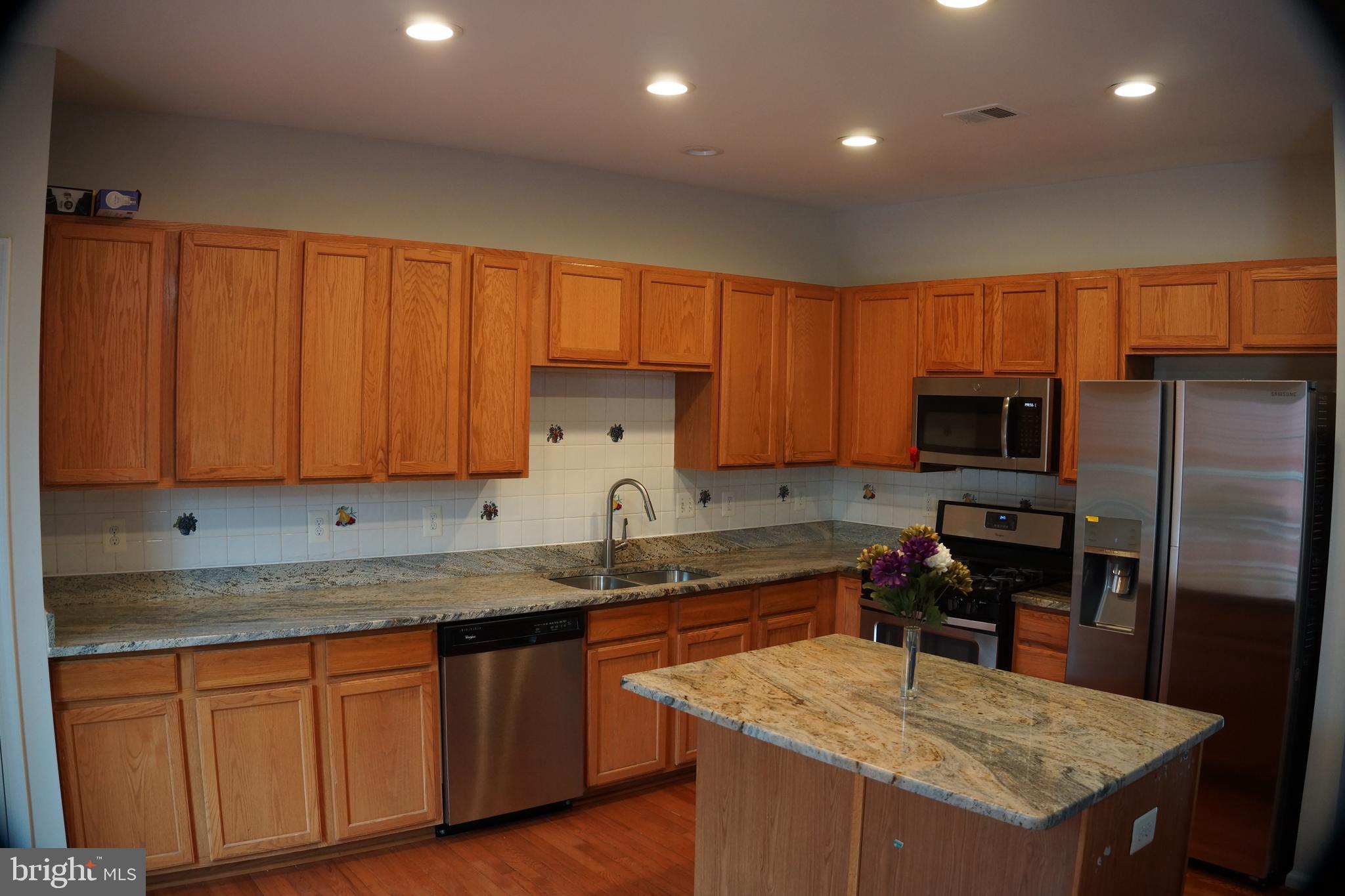 SOUTH RIDING - Residential Lease