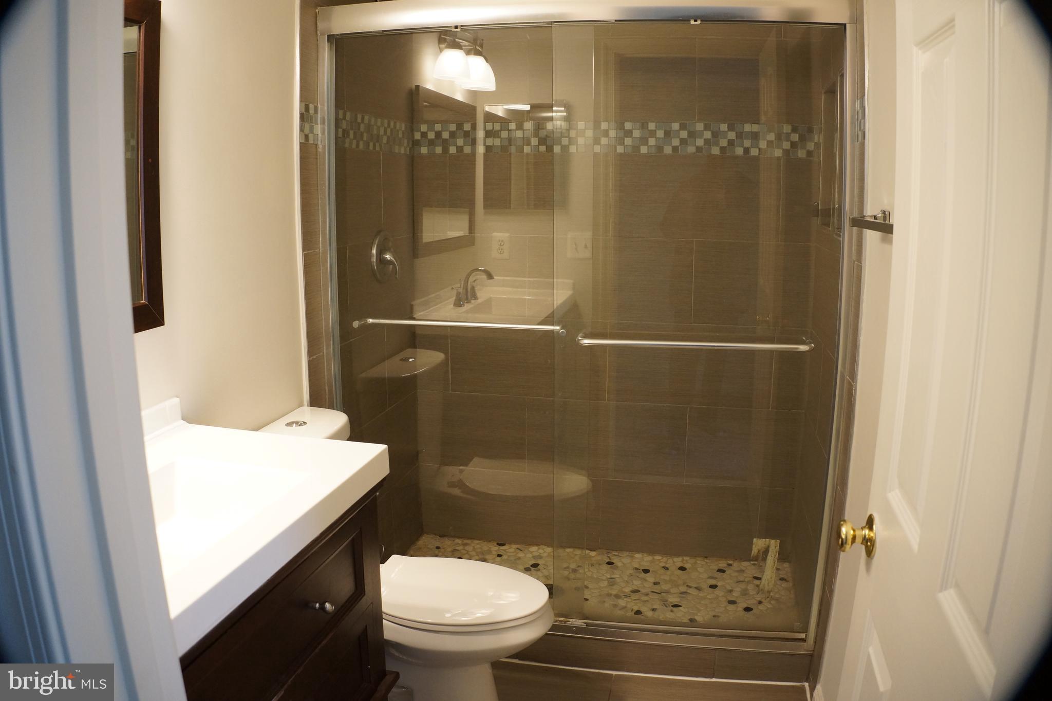 SOUTH RIDING - Residential Lease