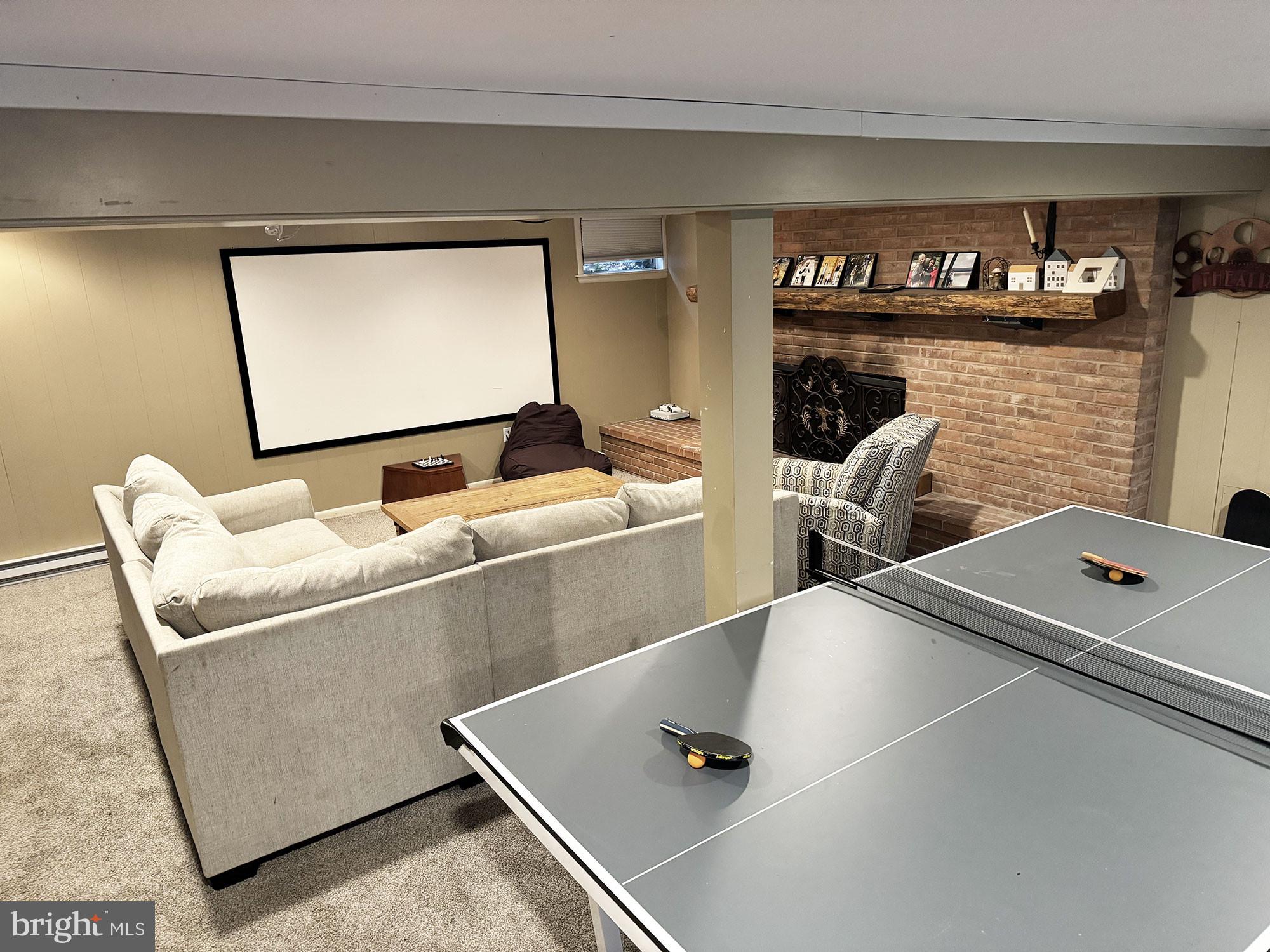 FOUNTAIN HEAD - Residential