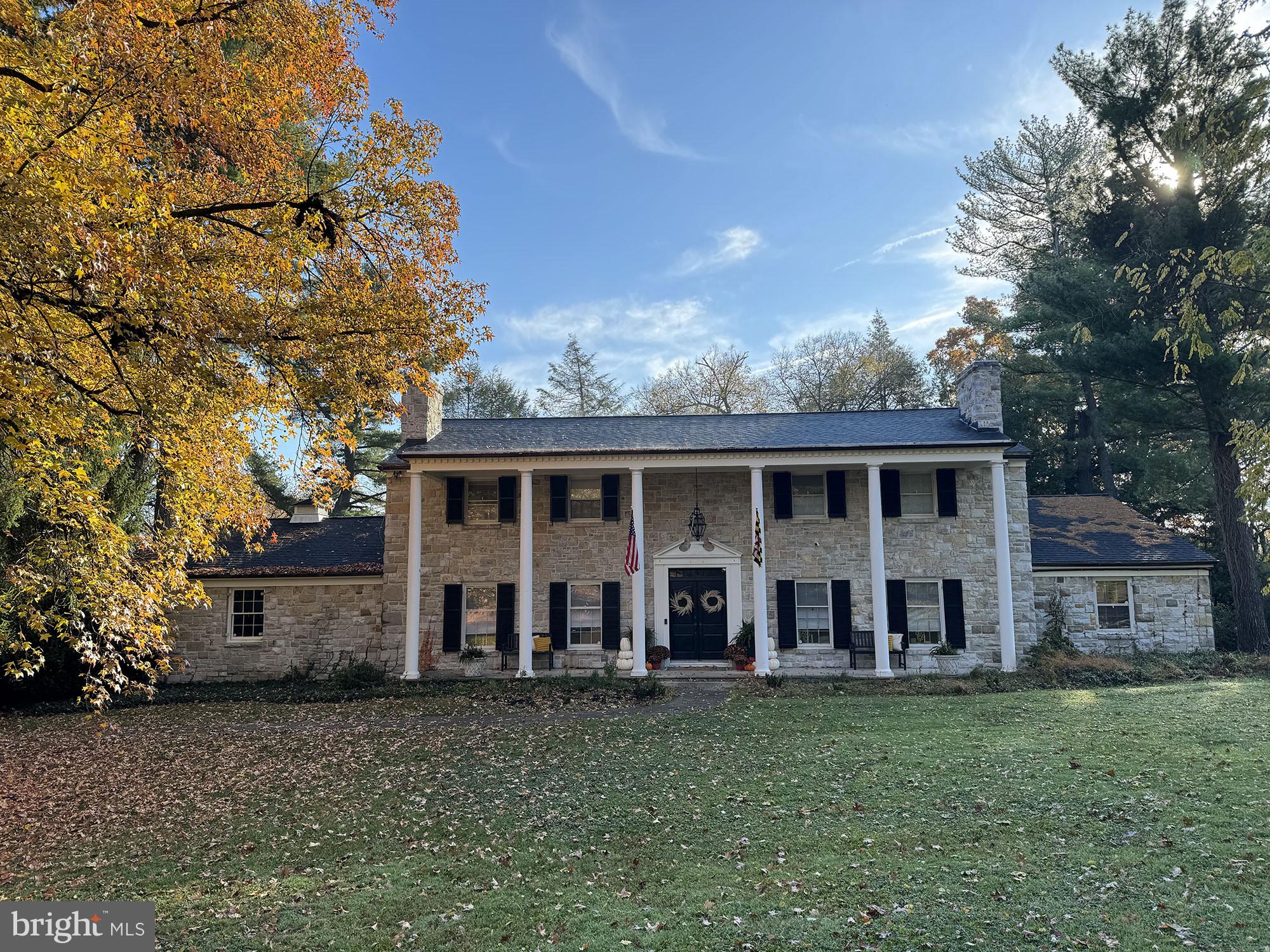 FOUNTAIN HEAD - Residential