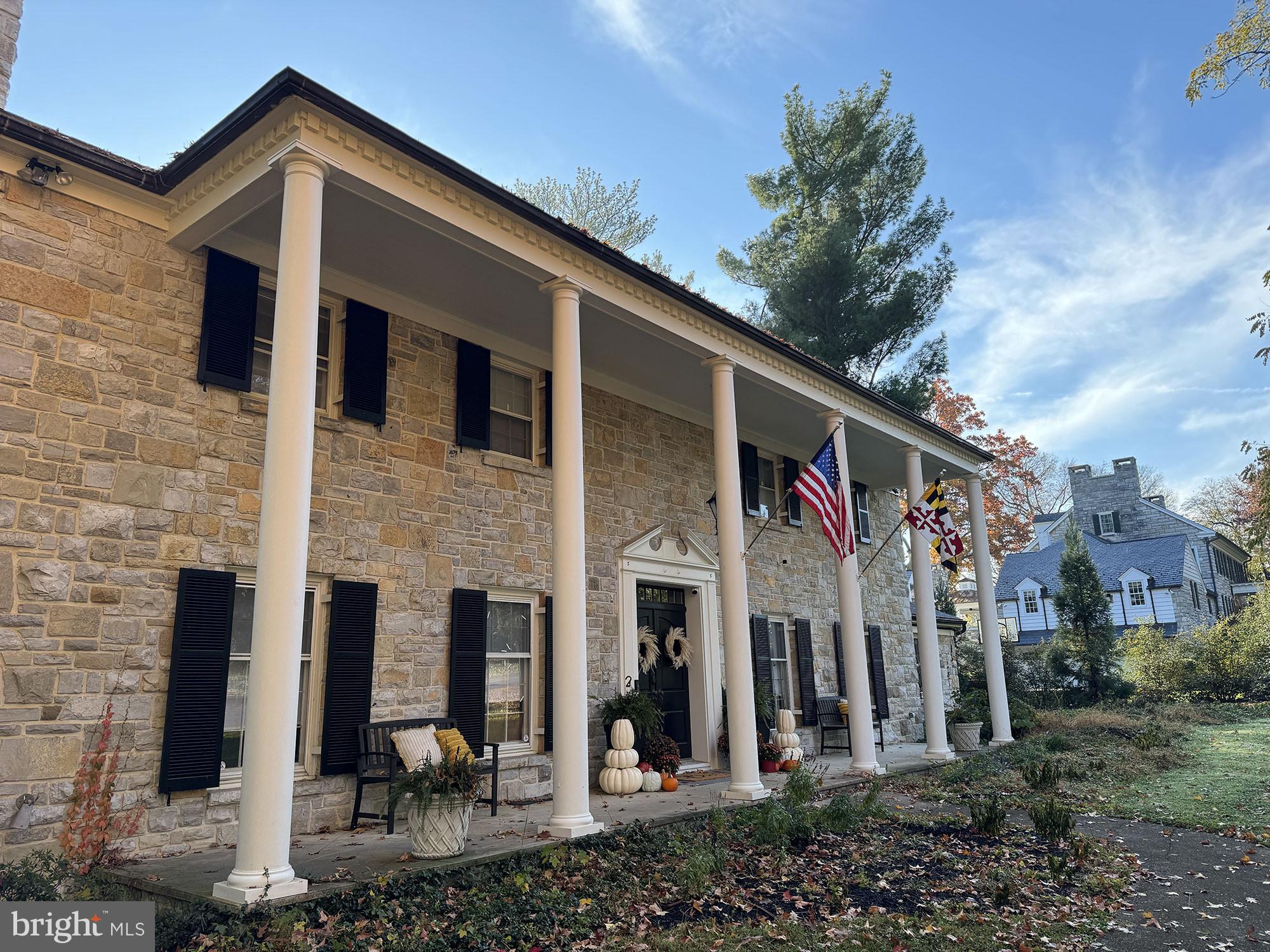 FOUNTAIN HEAD - Residential