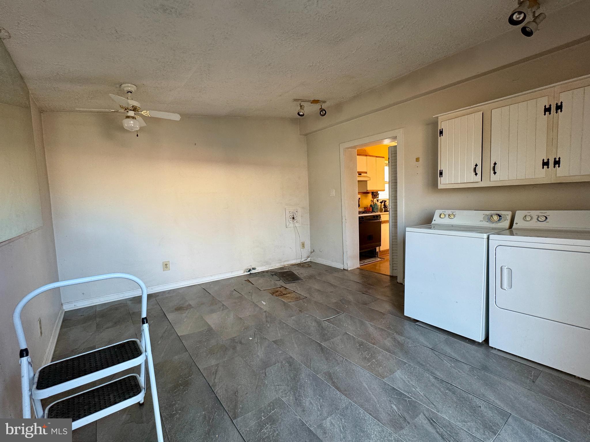 MANASSAS PARK - Residential