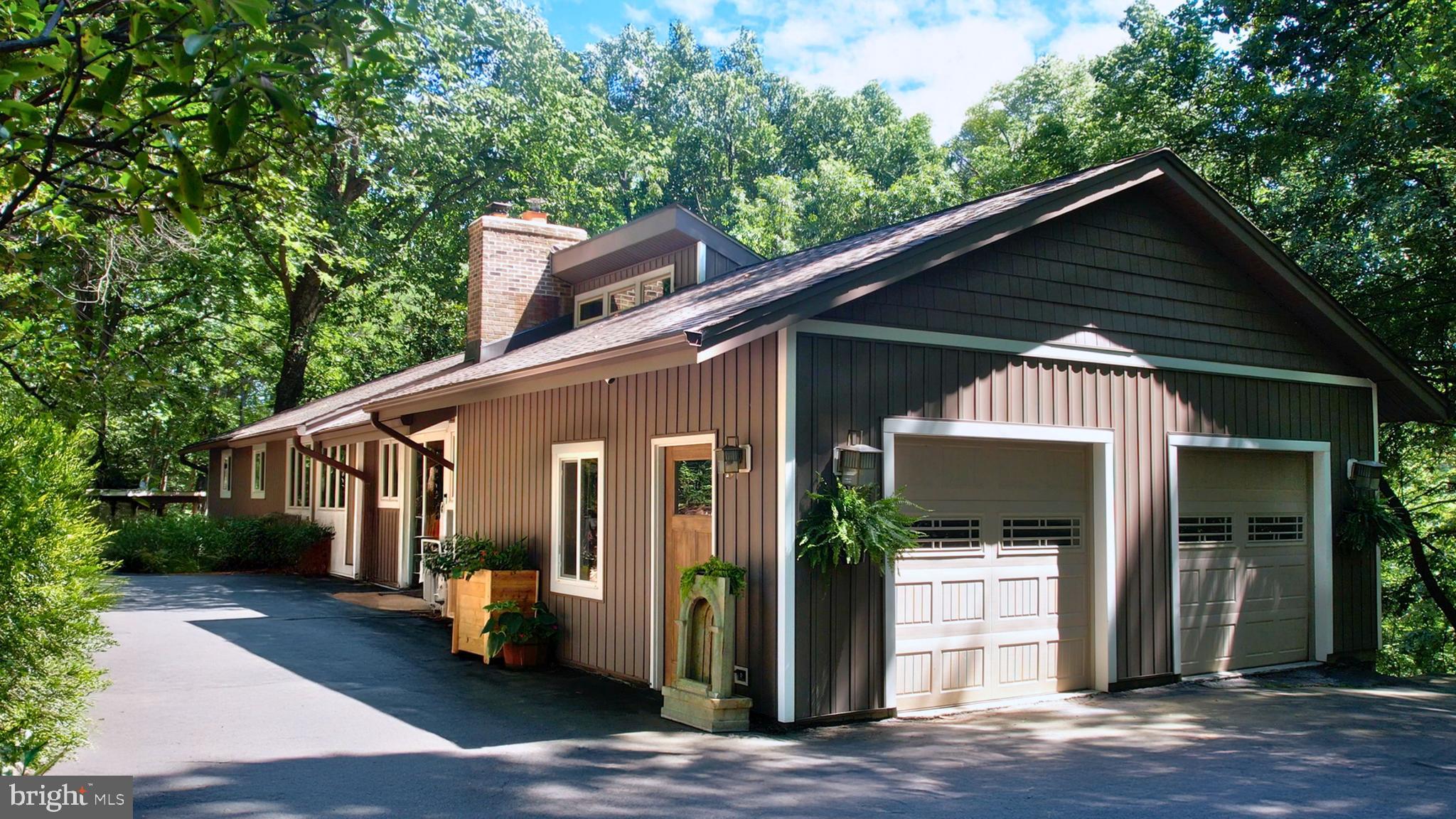 2919 JACKSON DRIVE