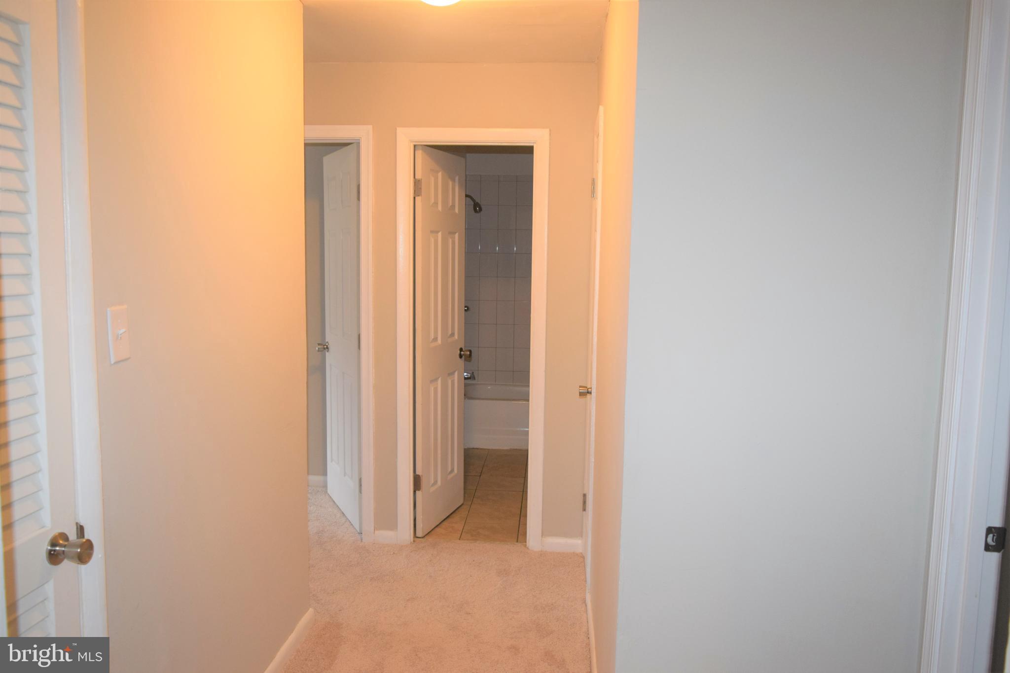 APPLEWALK - Residential