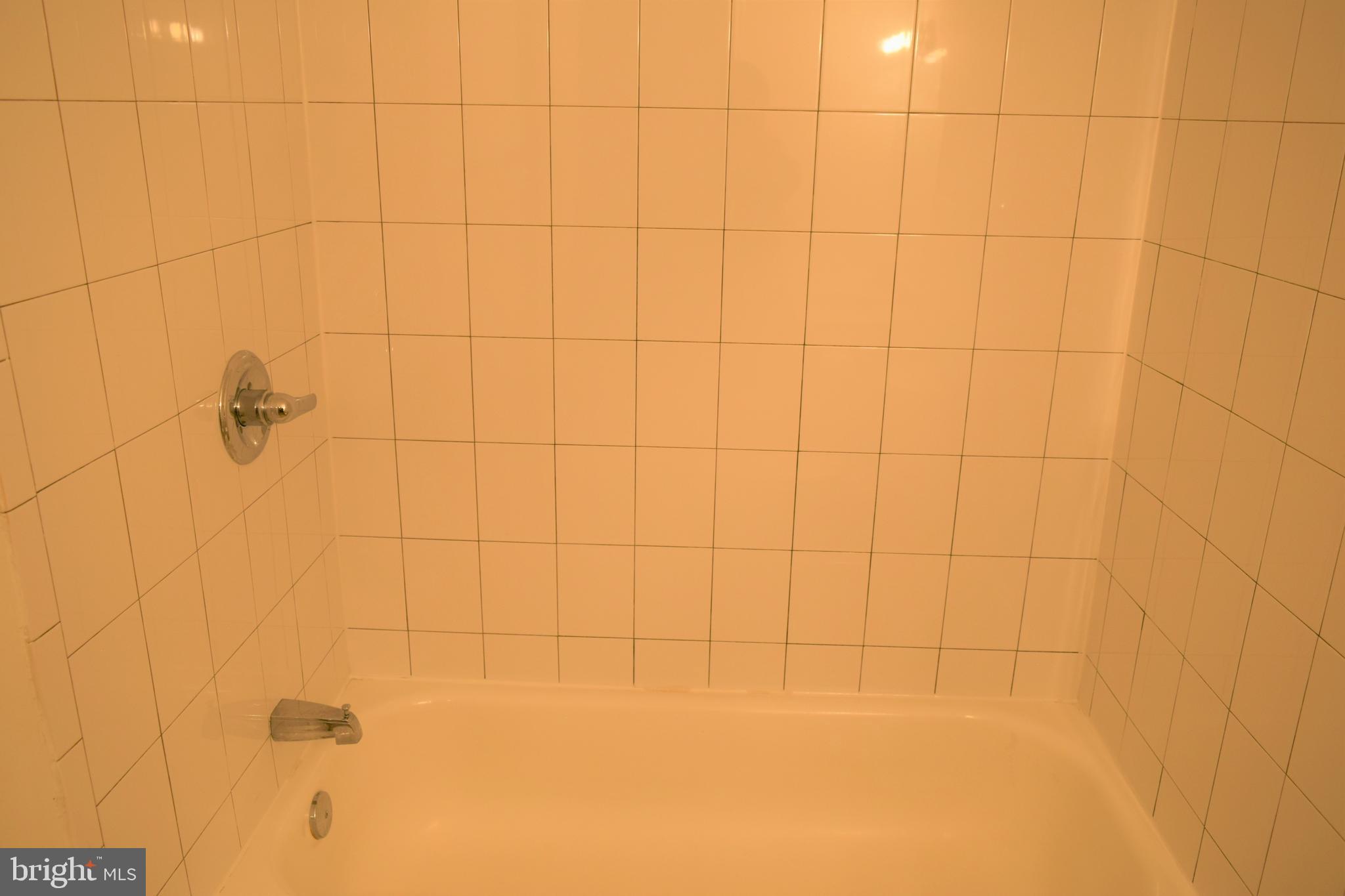 APPLEWALK - Residential