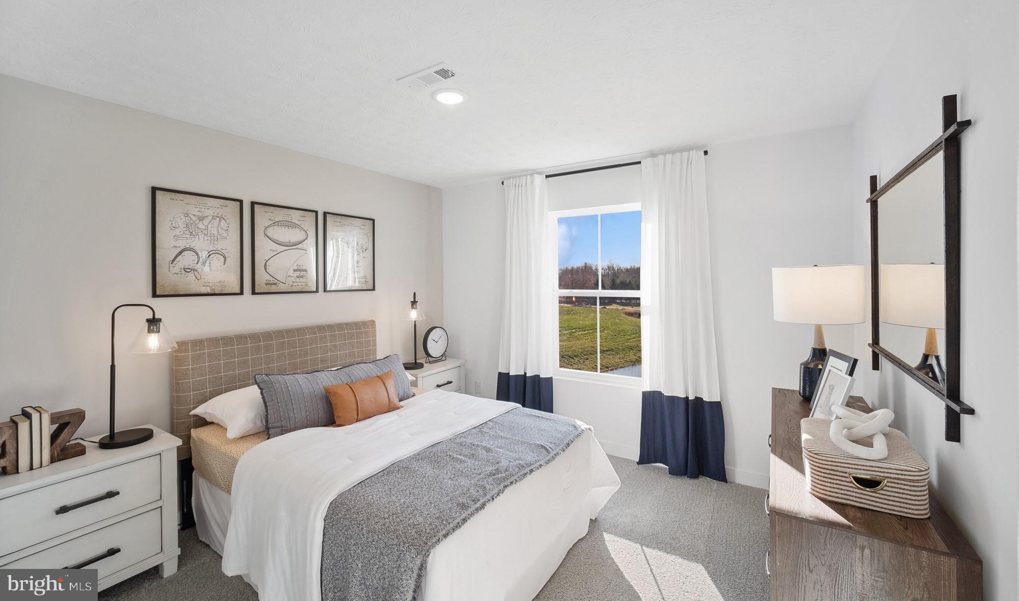 LIBERTY RUN - Residential