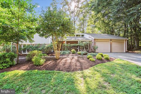 Photo of 8717 Hidden Hill Lane, POTOMAC, MD 20854 (MLS # MDMC2193226)