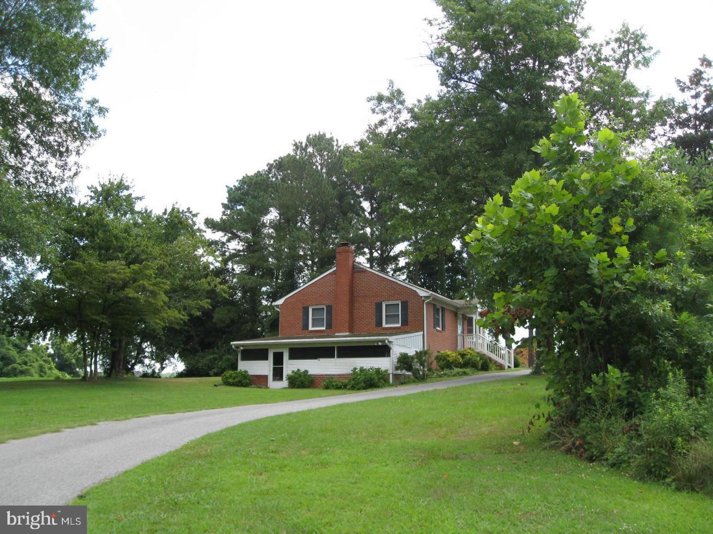 29328 DUTCHMANS LANE