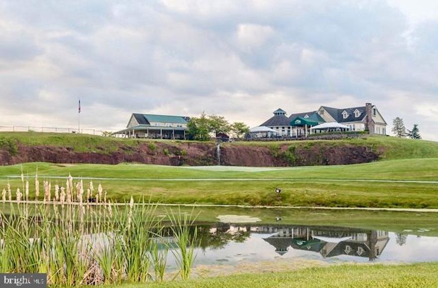 Calling all Builders and Developers! The exclusive Links at Gettysburg Golf Course community is offering premier executive home sites now on the market. Nestled in a top-rated 4.5-star Golf Digest course—ranked #5 public course in Pennsylvania—this is your chance to build with unparalleled views of the Catoctin Mountains and multiple golf holes. Bonus: The LPGA Legends will be on this course in August 2027! Just minutes from the Historic Gettysburg Battlefields, these 123 shovel-ready lots start at $80K plus fees. Ready to envision your next masterpiece? Schedule your private tour today!