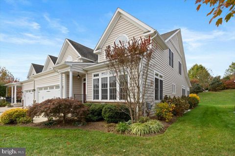 Photo of 1223 Calista Lane, PHOENIXVILLE, PA 19460 (MLS # PACT2122212)