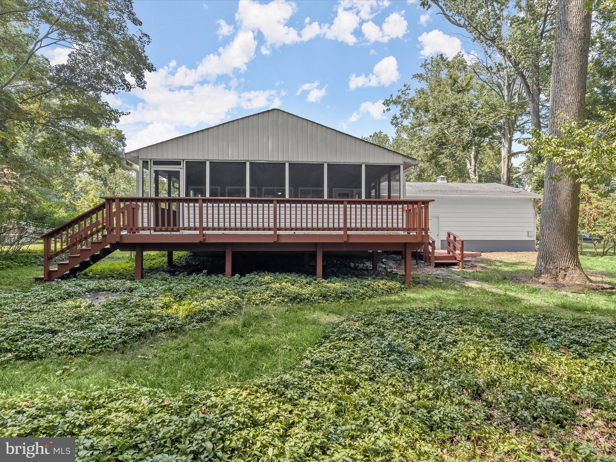 GWYNN ACRES - Residential