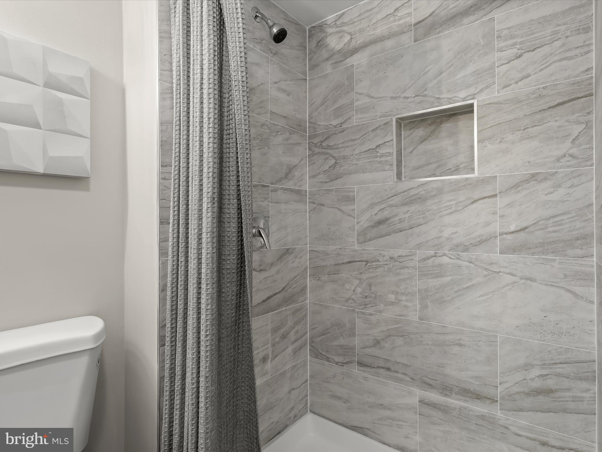 GWYNN ACRES - Residential