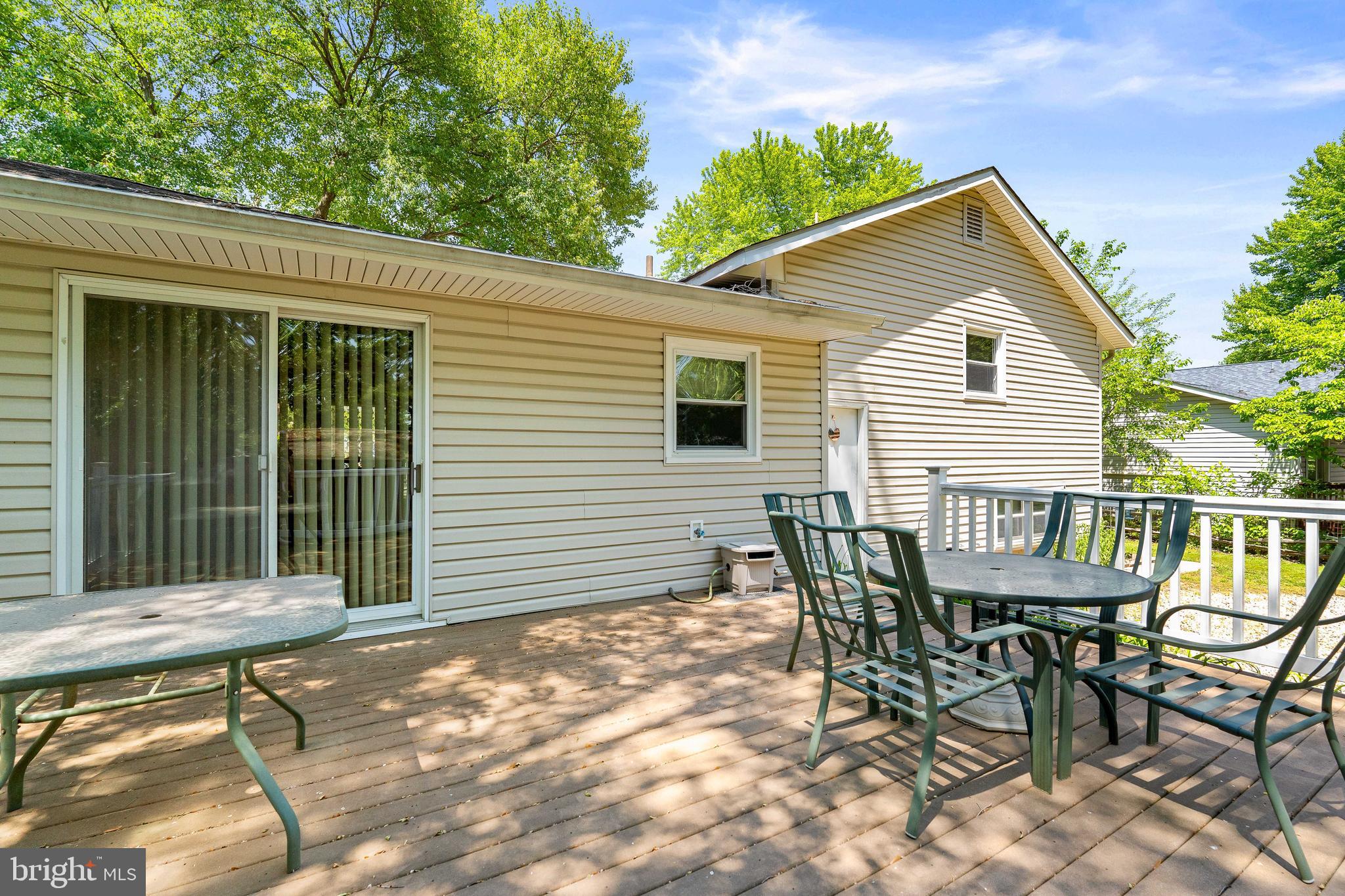 BUCK HILL - Residential