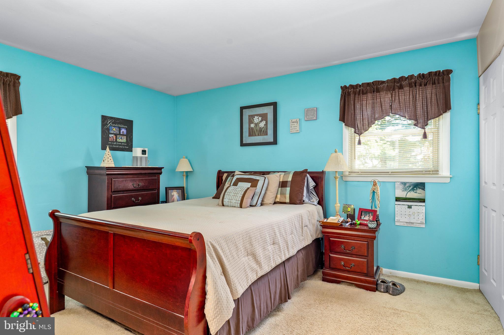 BUCK HILL - Residential