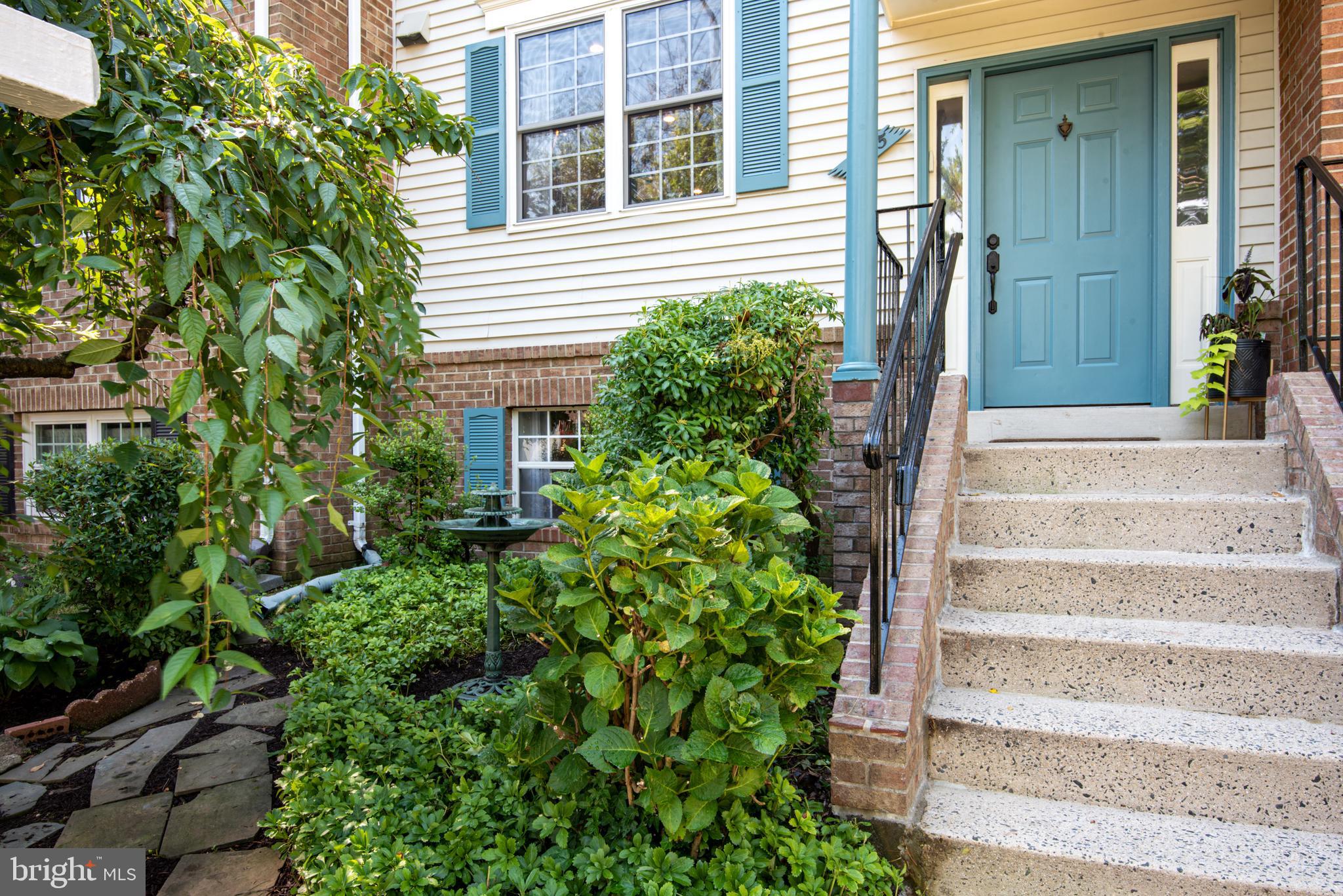 RUNNYMEADE - Residential