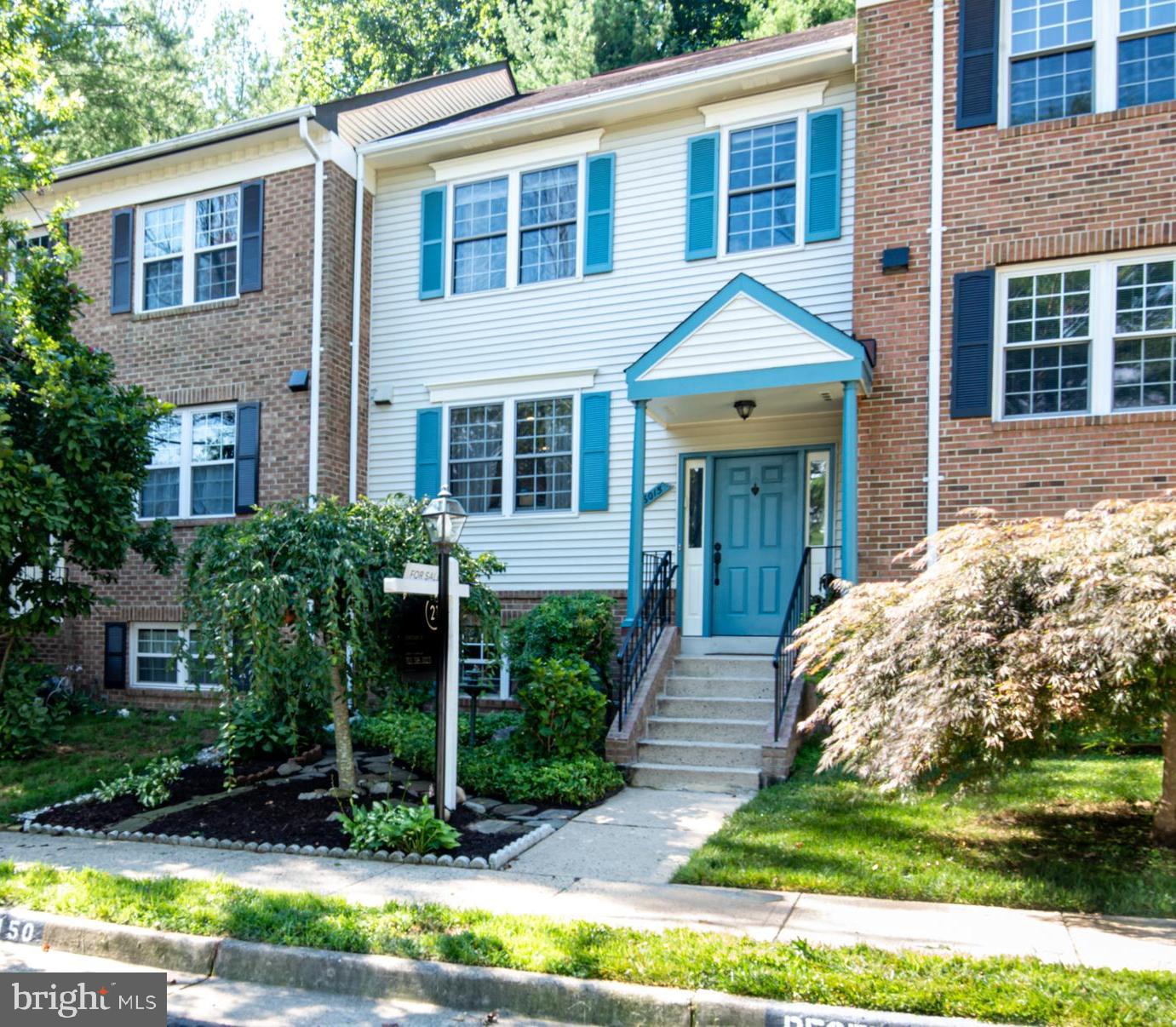 RUNNYMEADE - Residential