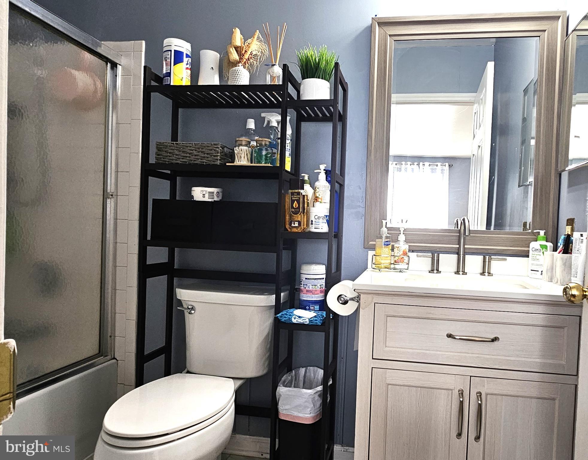 NOTTINGHAM VILLAGE - Residential