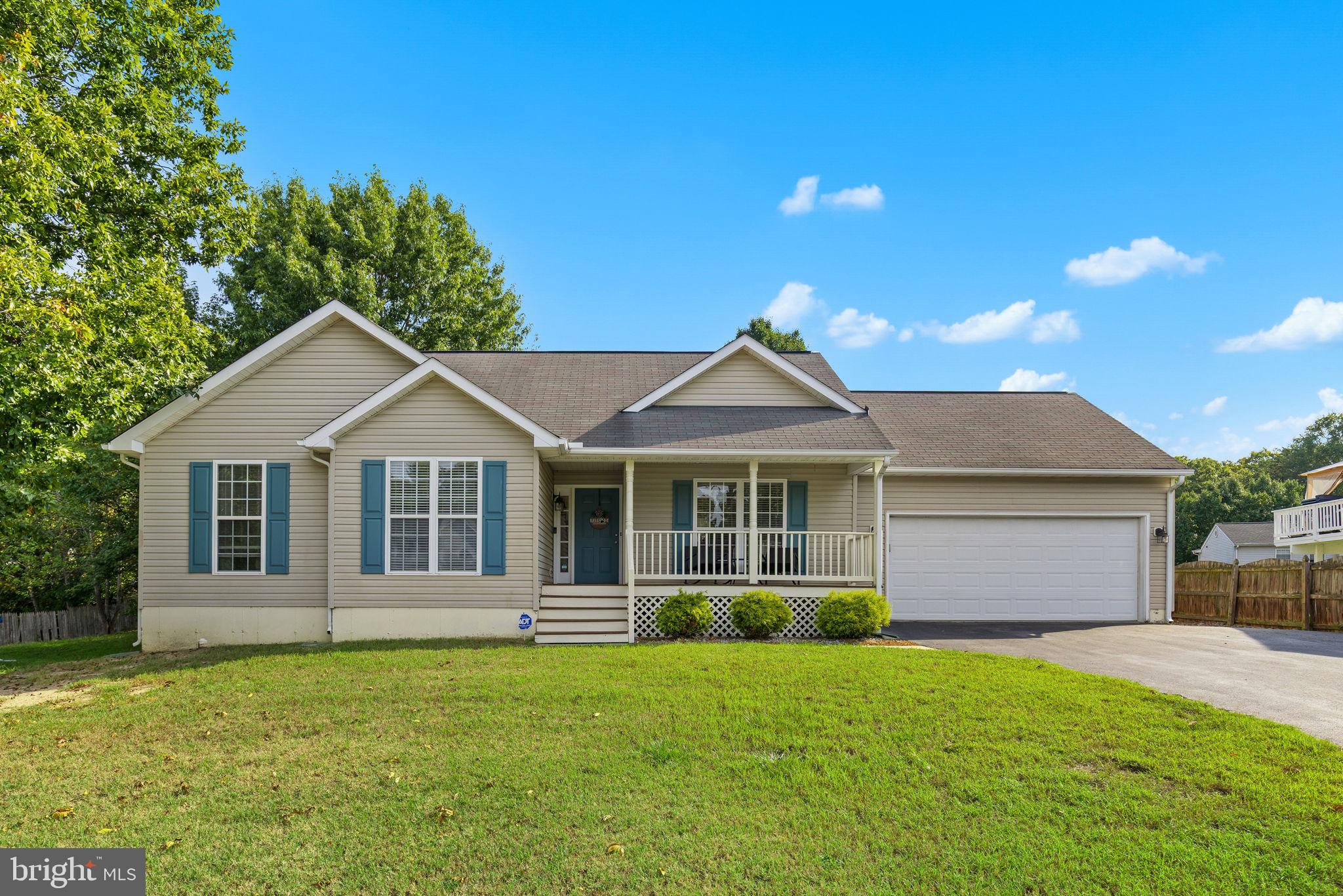 8711 FOREST GLEN CIRCLE