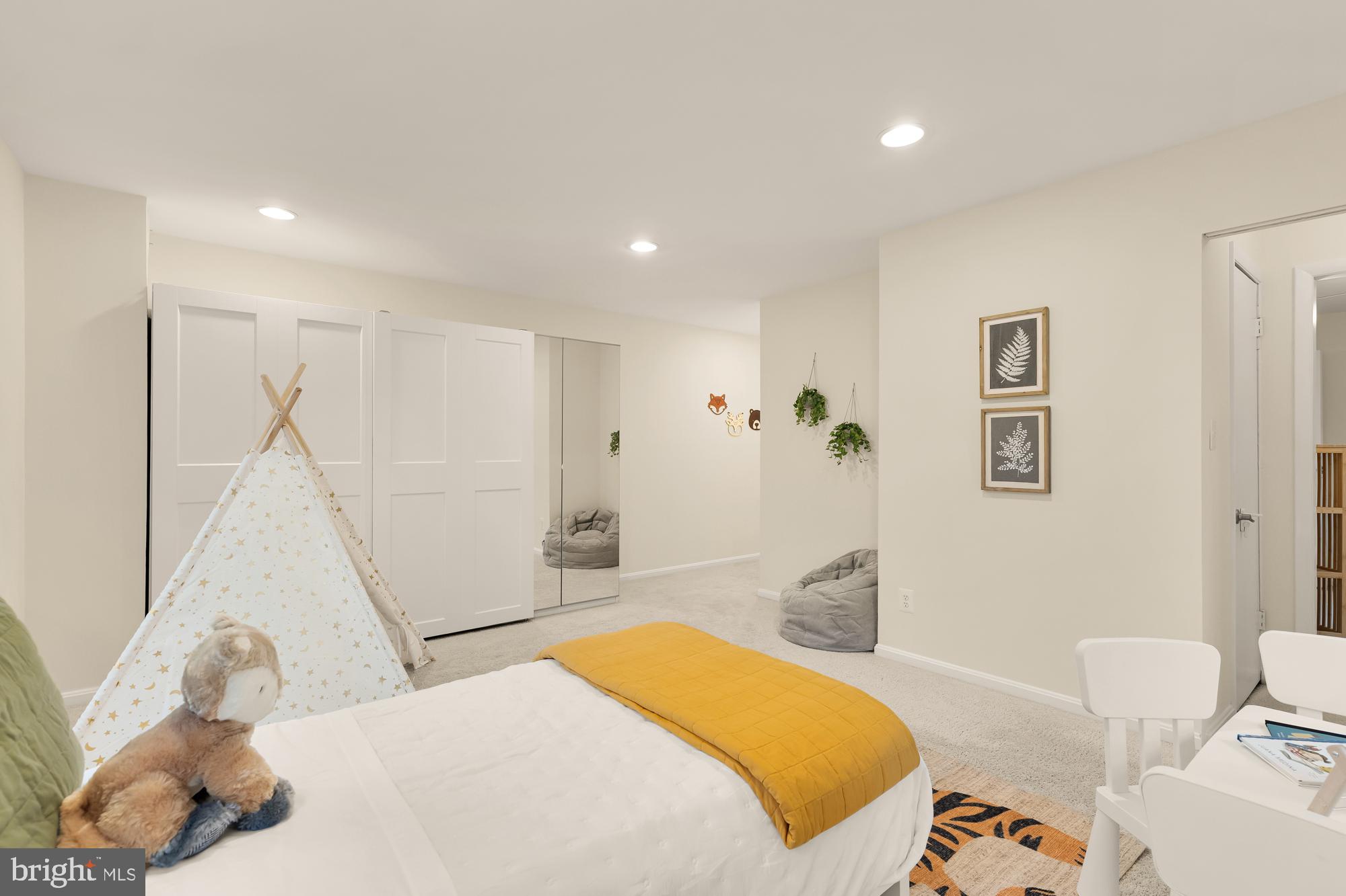 TWINBROOK - Residential