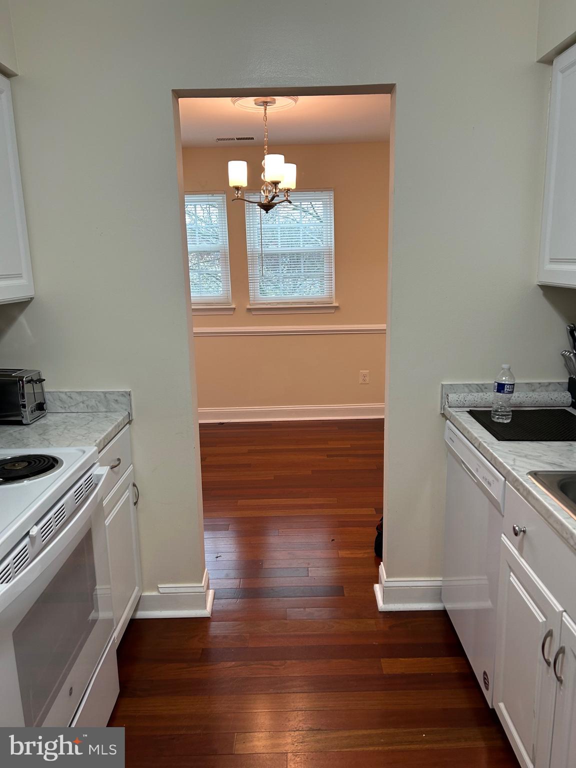 MONTGOMERY RUN - Residential