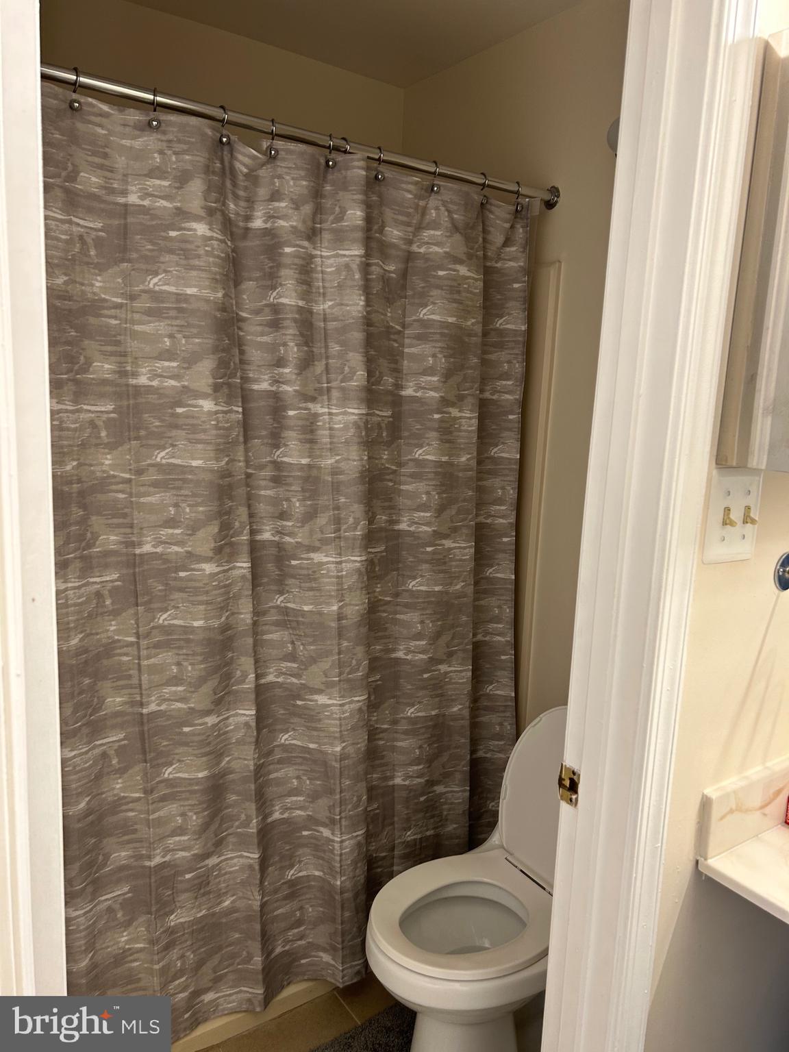 MONTGOMERY RUN - Residential