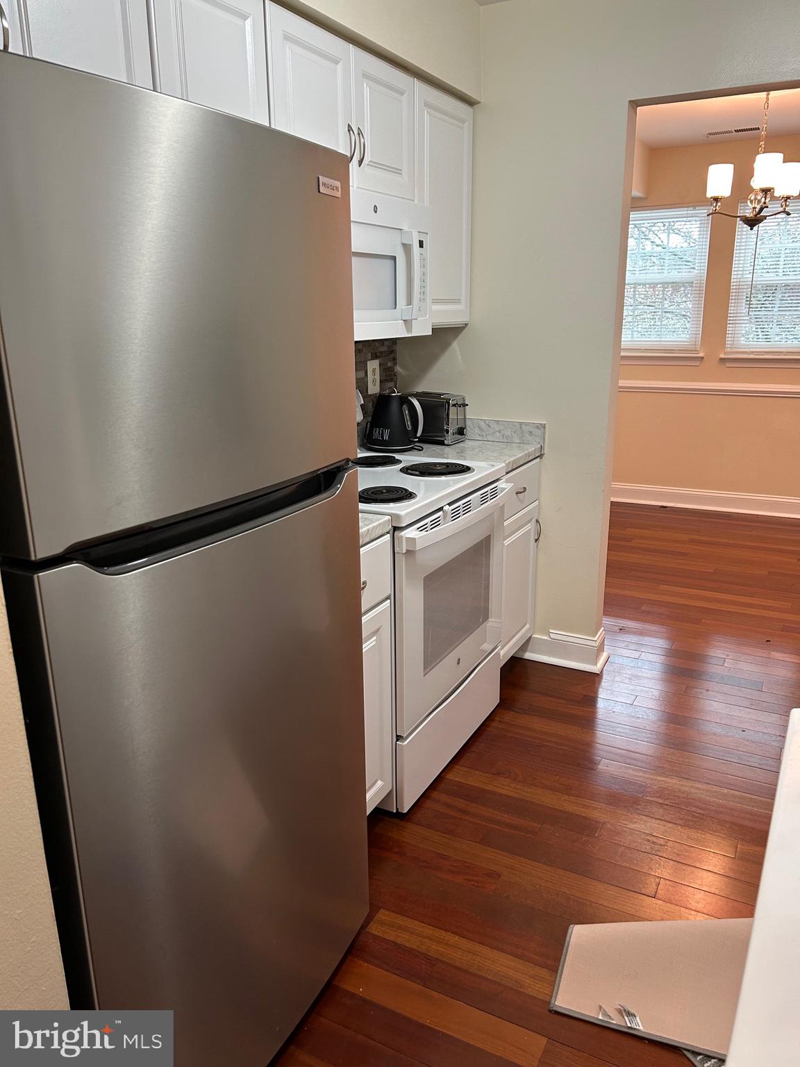 MONTGOMERY RUN - Residential