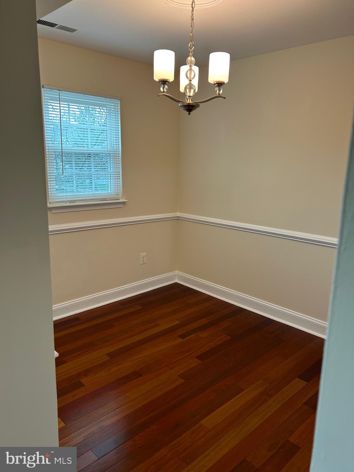 MONTGOMERY RUN - Residential