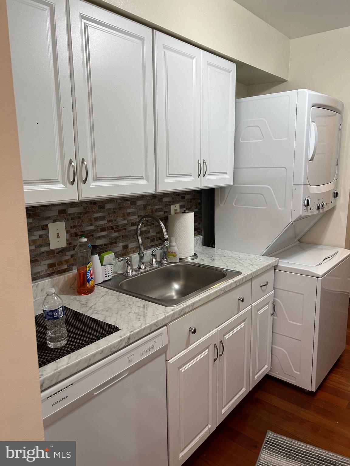 MONTGOMERY RUN - Residential