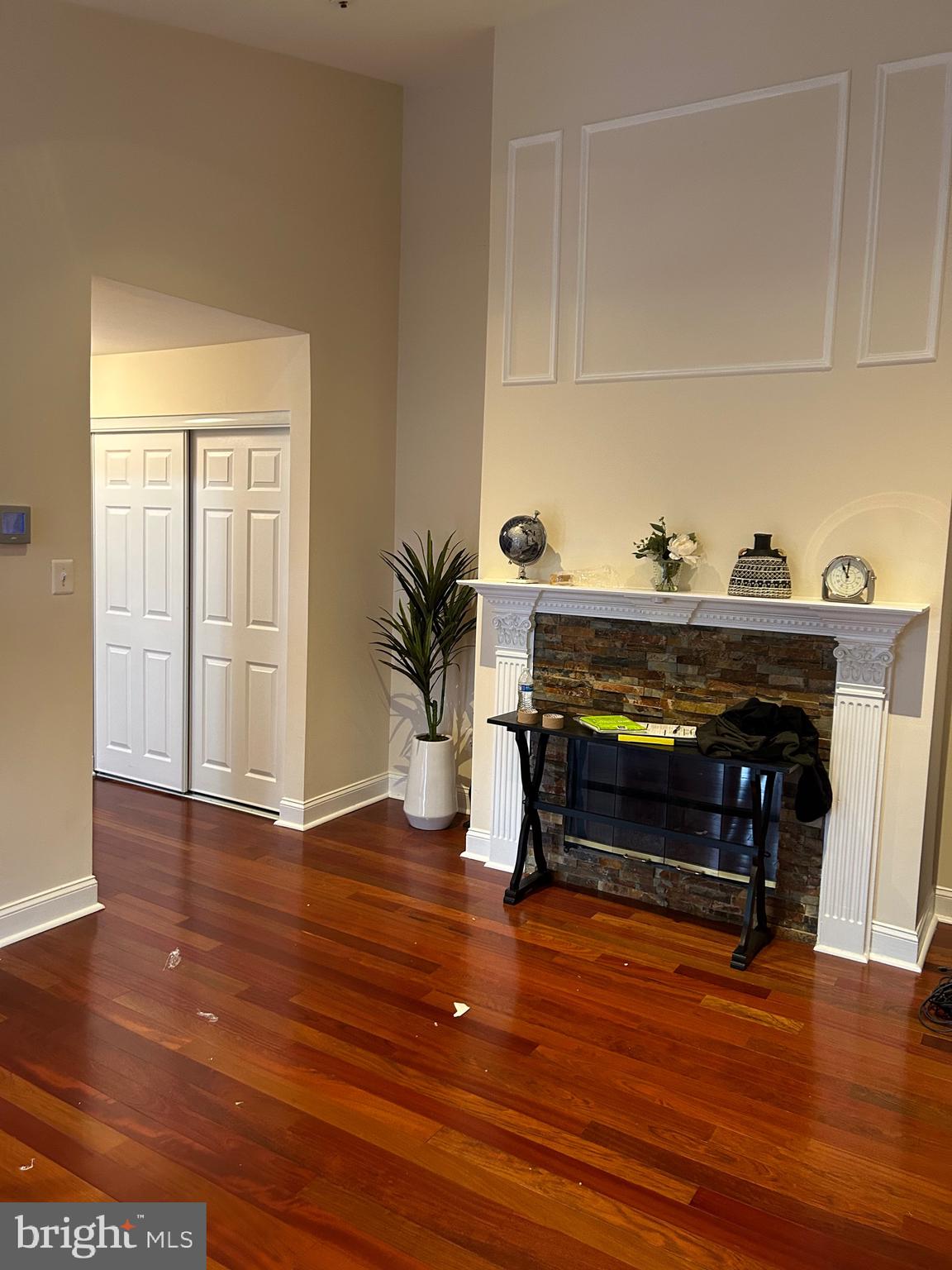 MONTGOMERY RUN - Residential