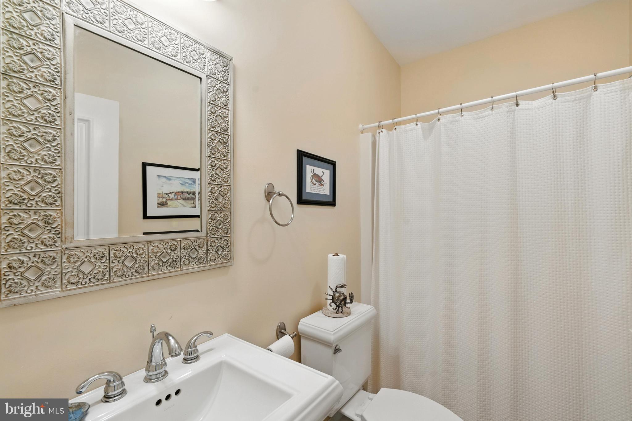 CHESAPEAKE LANDING - Residential