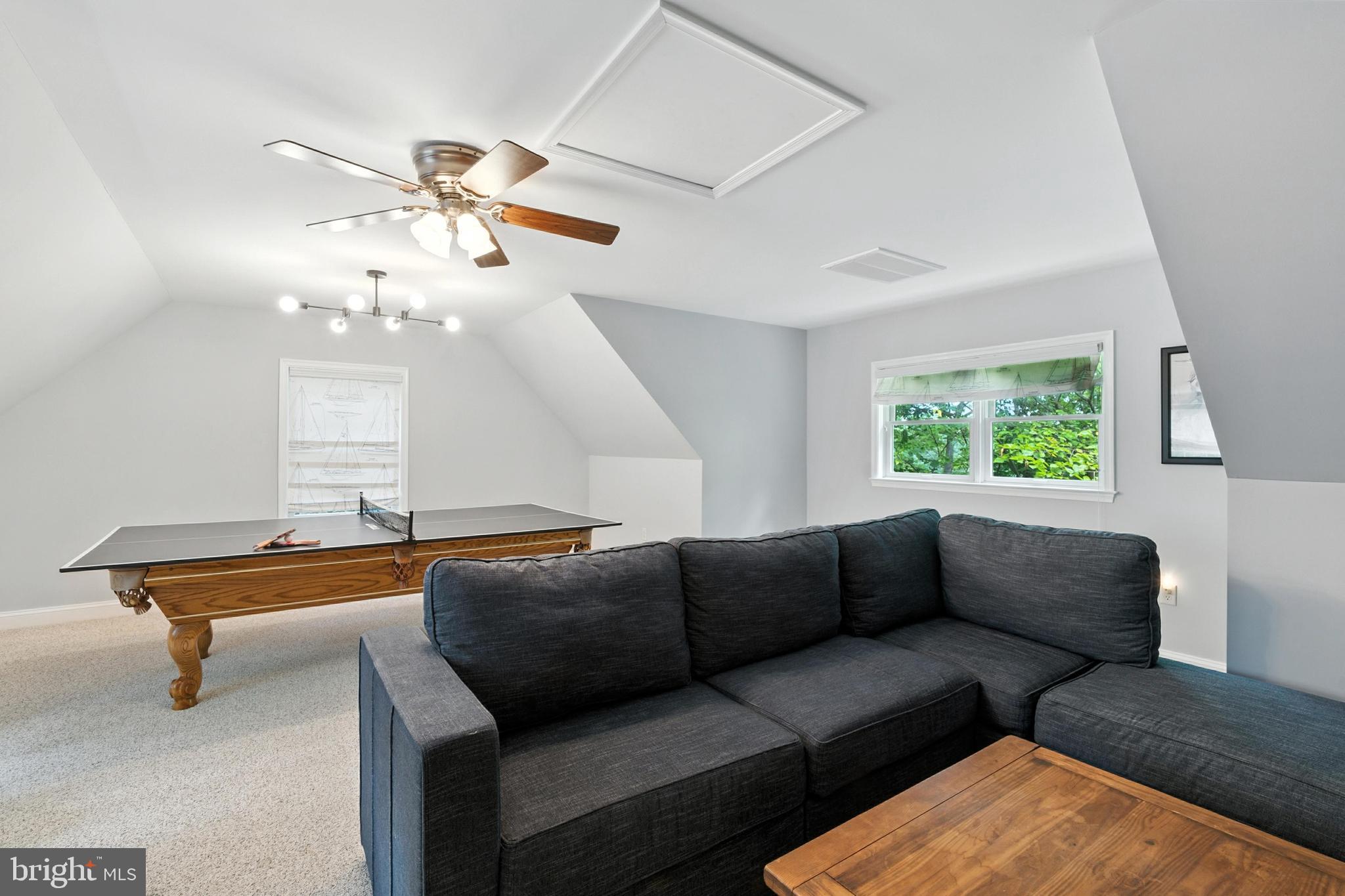 CHESAPEAKE LANDING - Residential