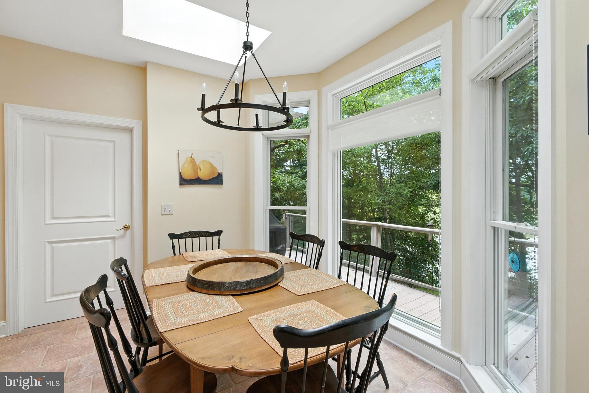 CHESAPEAKE LANDING - Residential