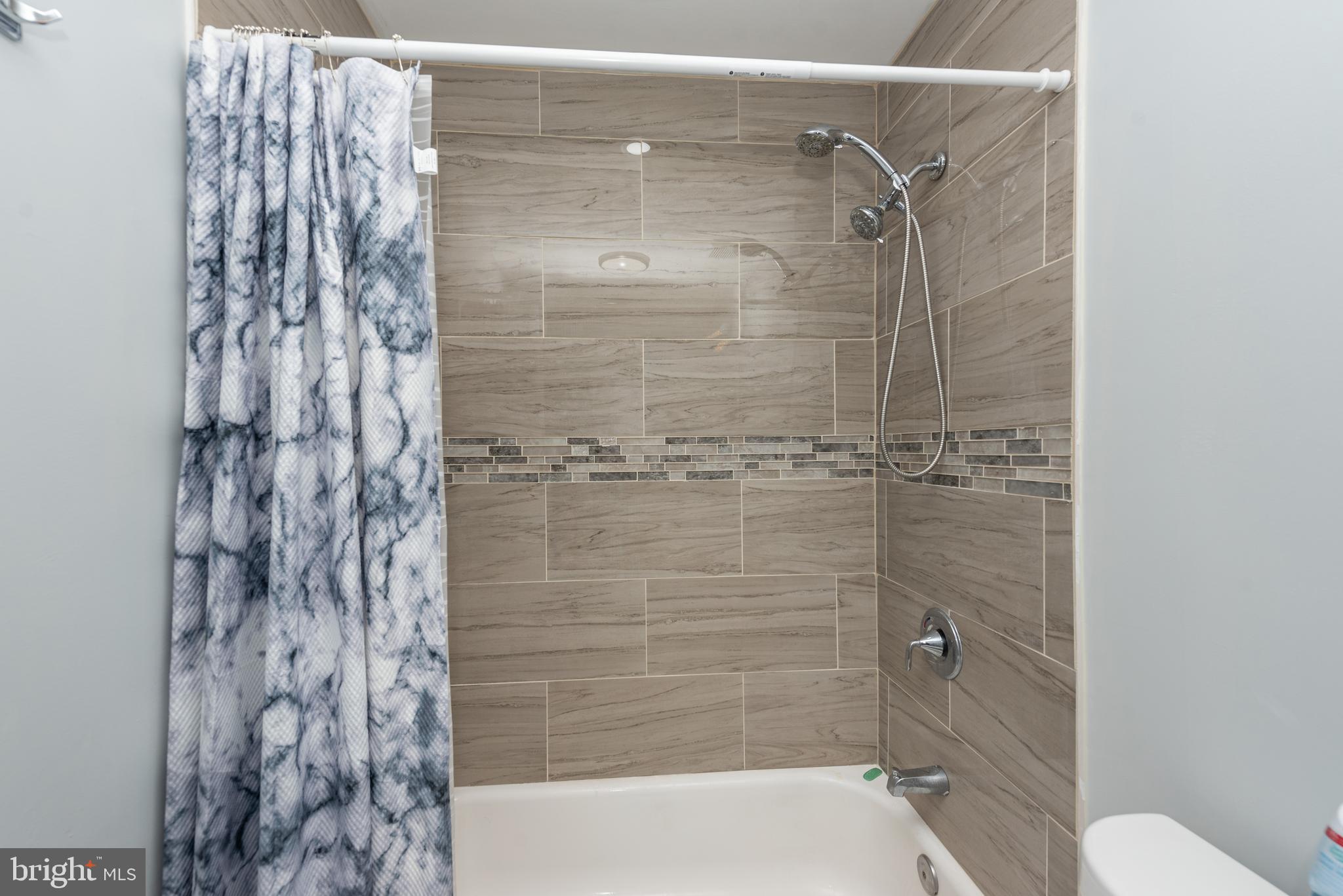 FOREST PARK - Residential