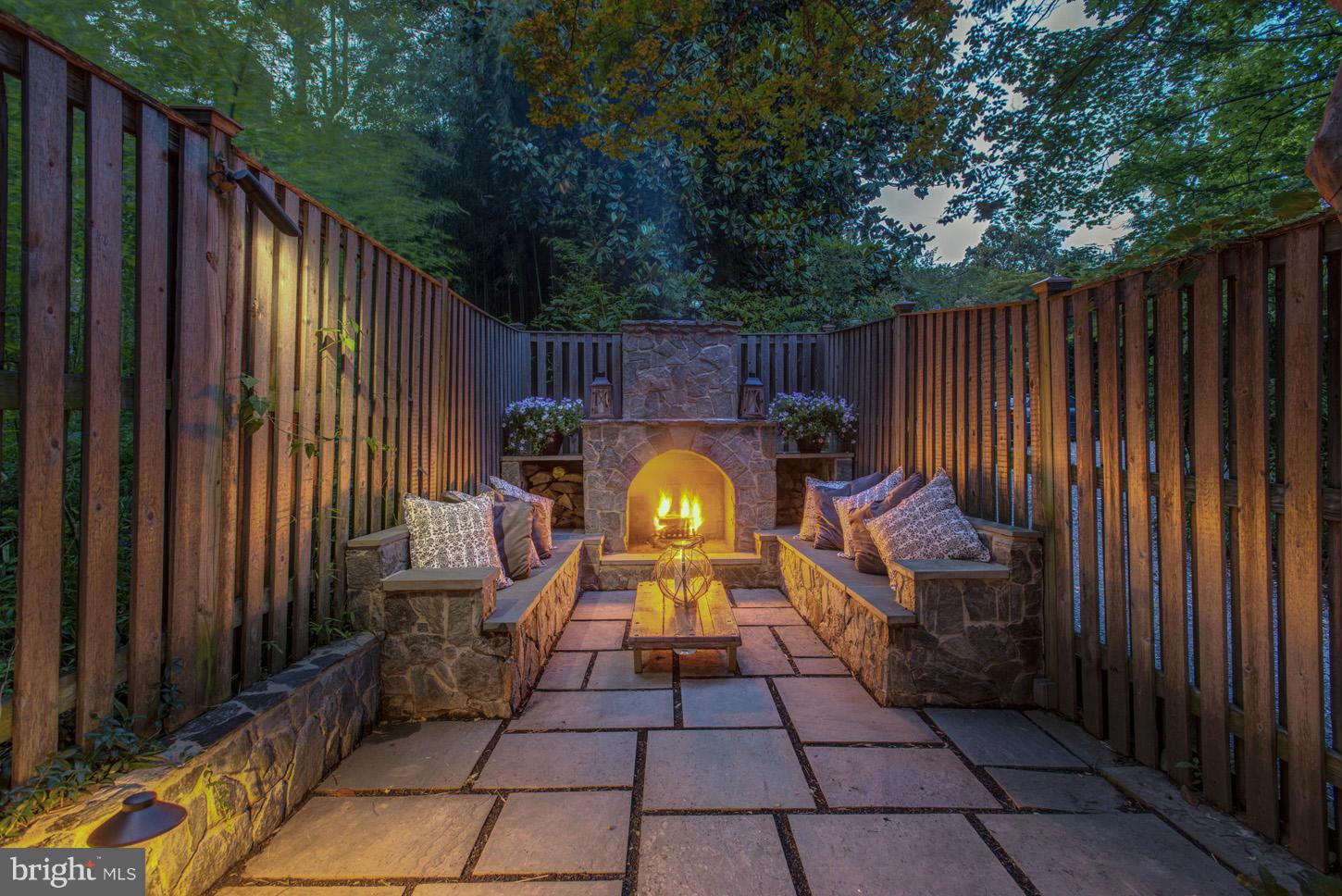 GEORGETOWN - Residential