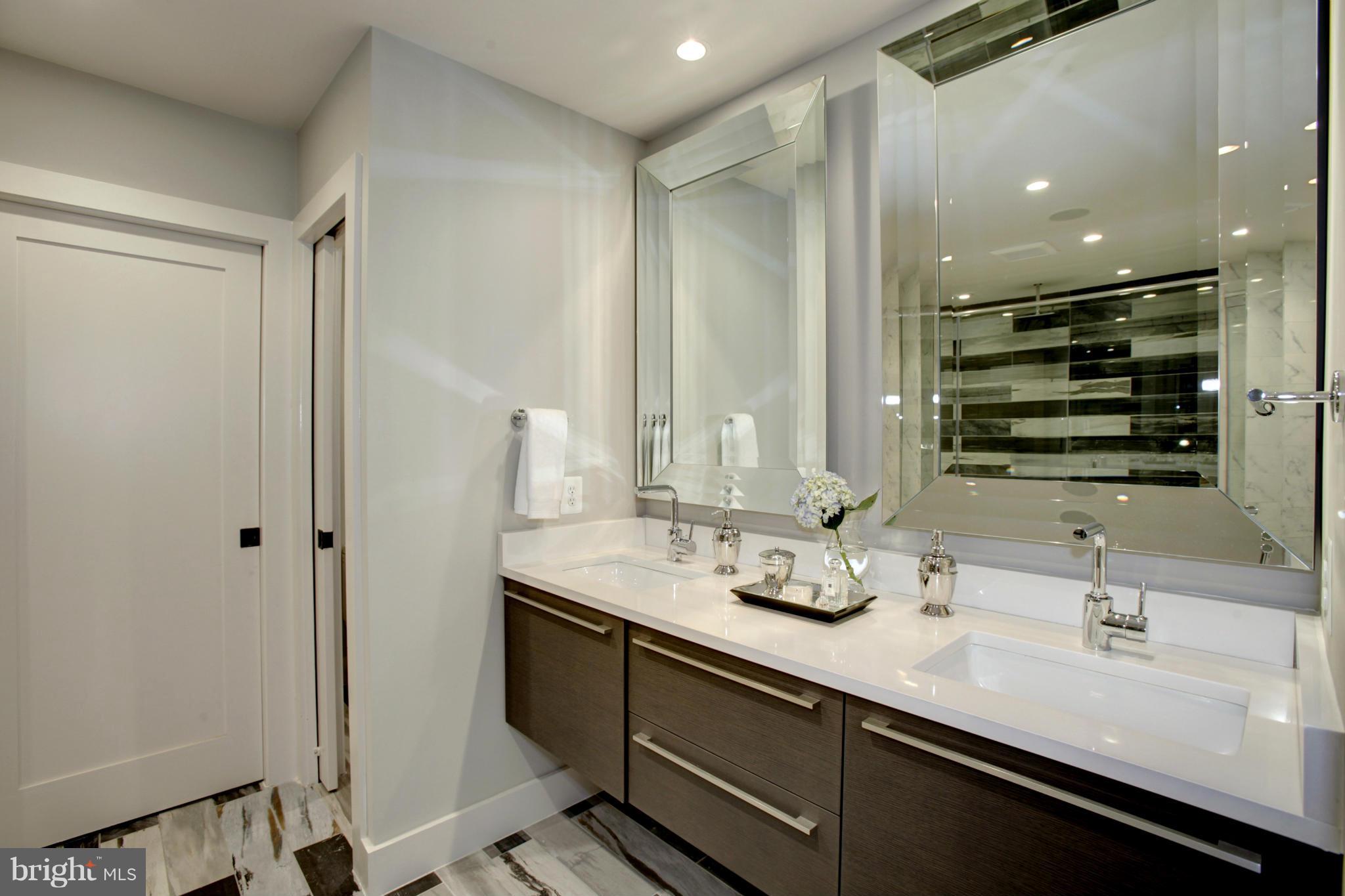 GEORGETOWN - Residential