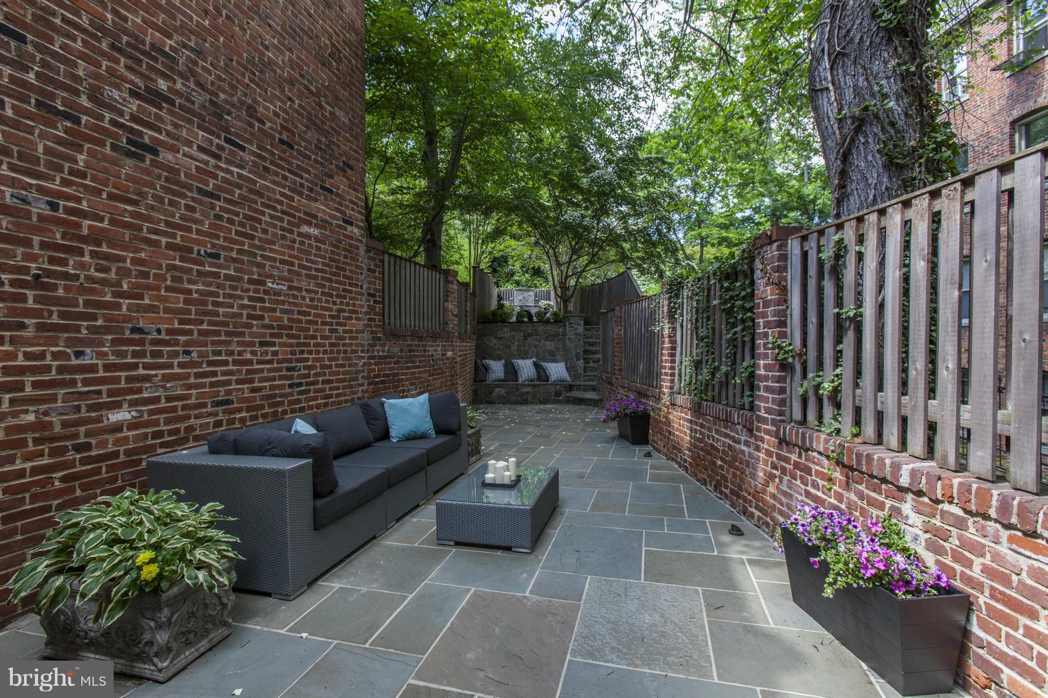 GEORGETOWN - Residential